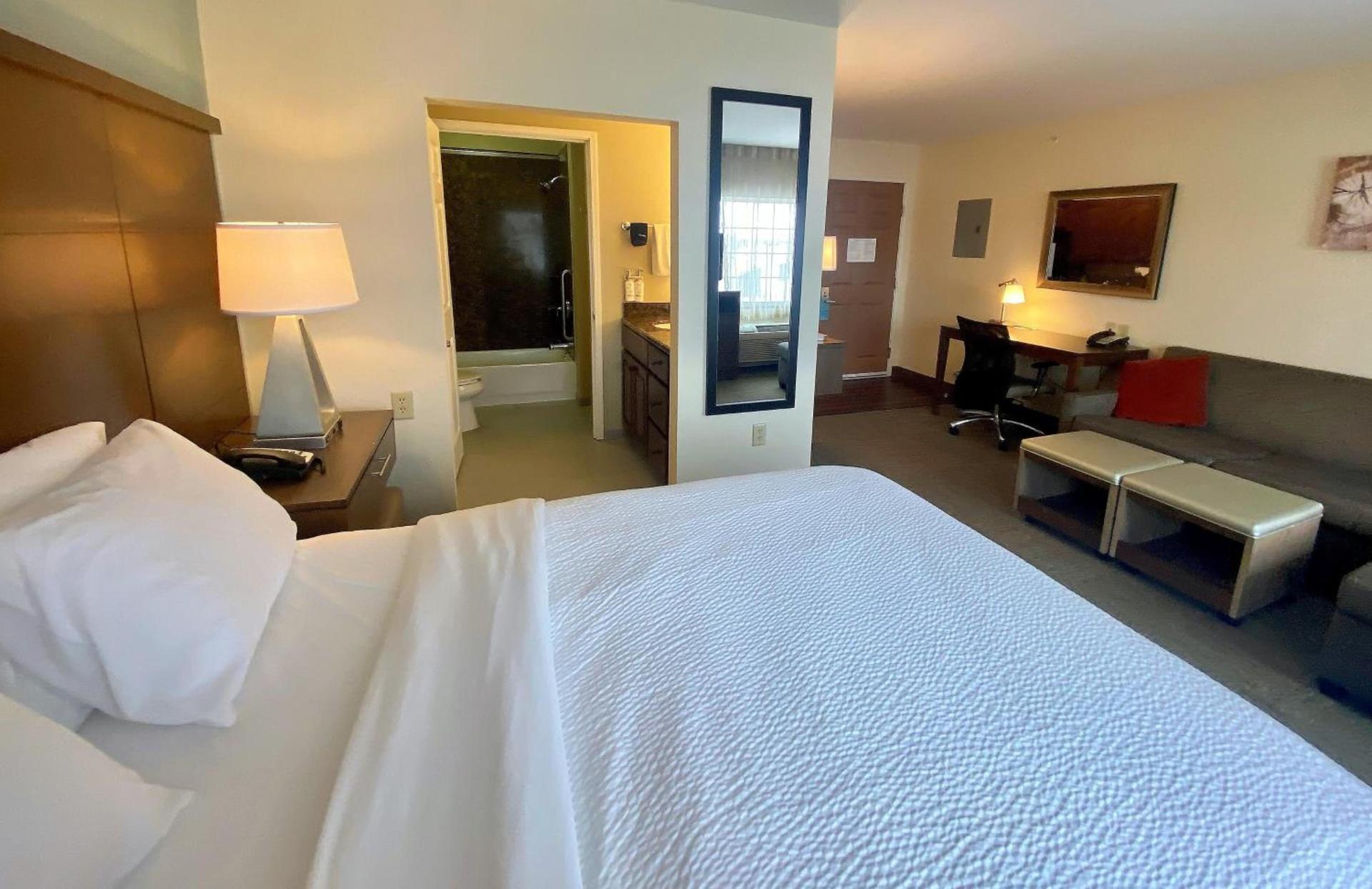 Staybridge Suites Great Falls by IHG photo 77