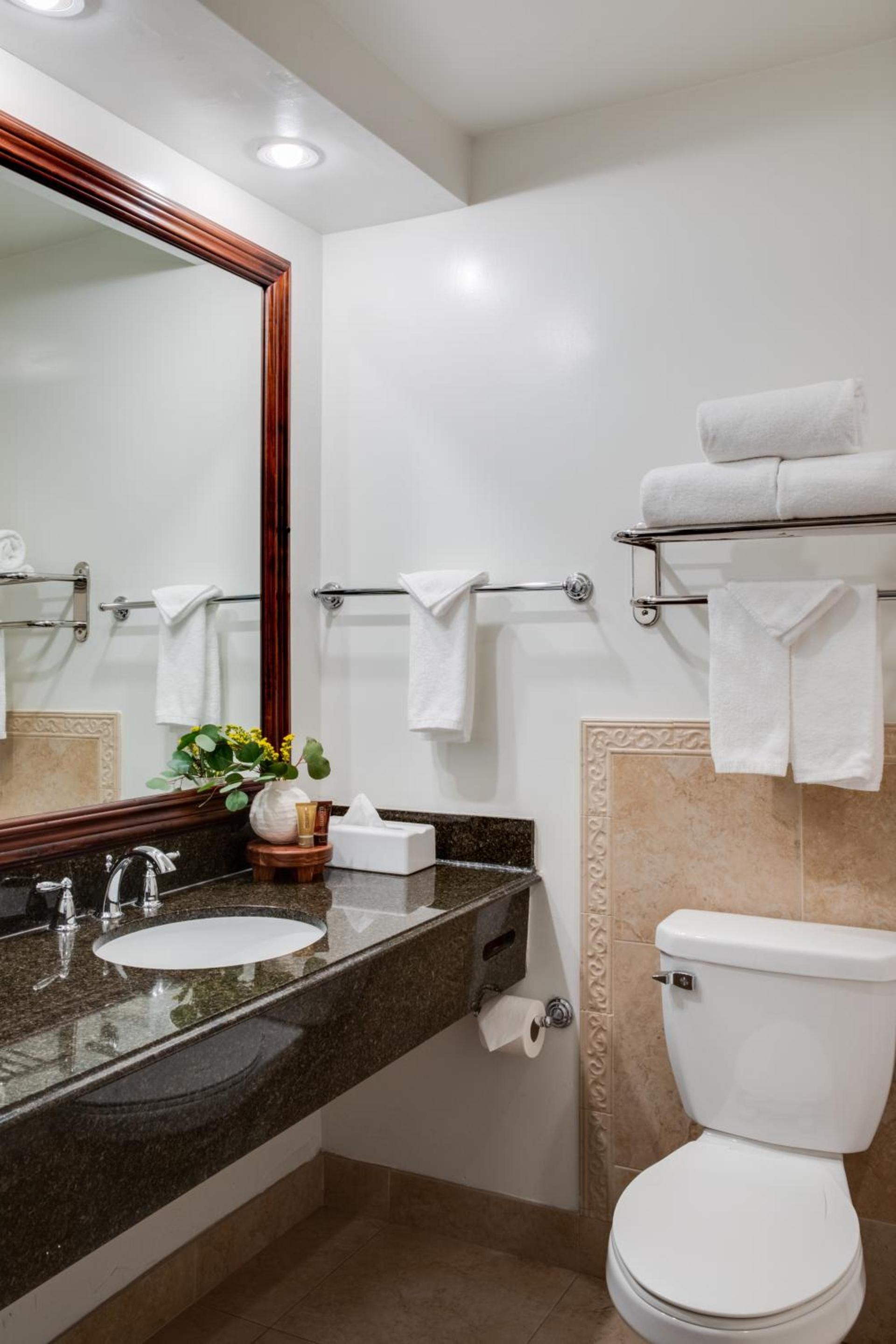 Ayres Hotel Costa Mesa Newport Beach photo 55