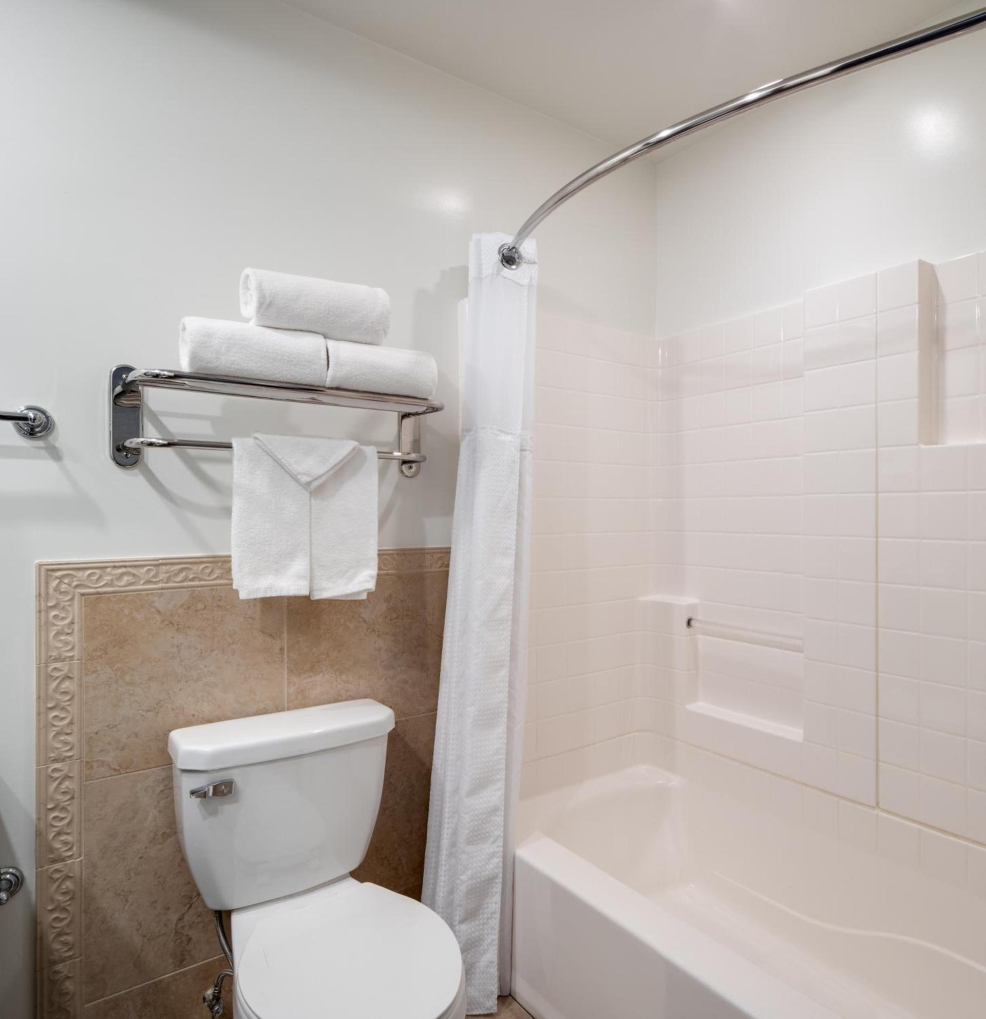 Ayres Hotel Costa Mesa Newport Beach photo 32