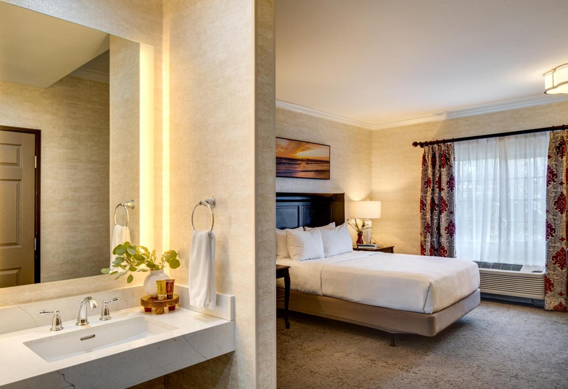 Ayres Hotel Costa Mesa Newport Beach photo 48