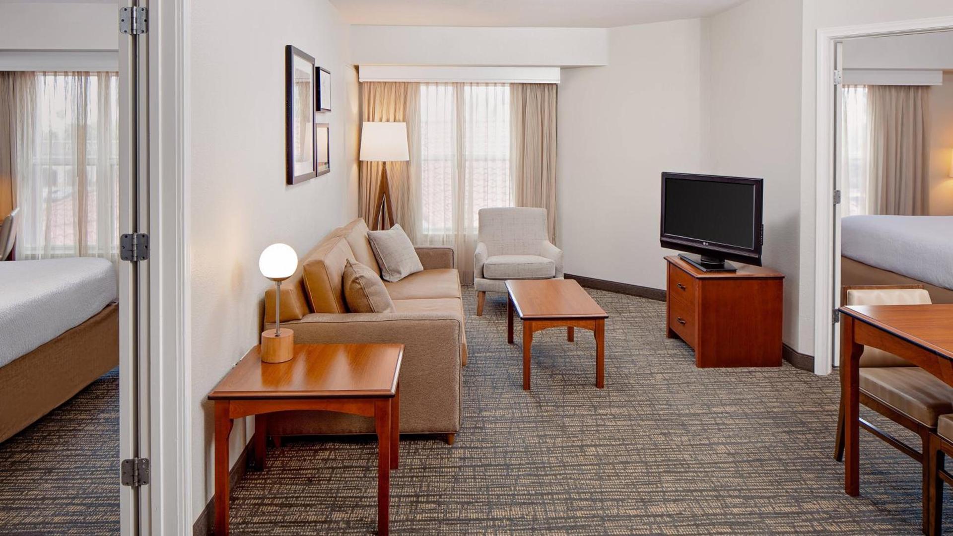 Residence Inn by Marriott Tucson Williams Centre photo 2