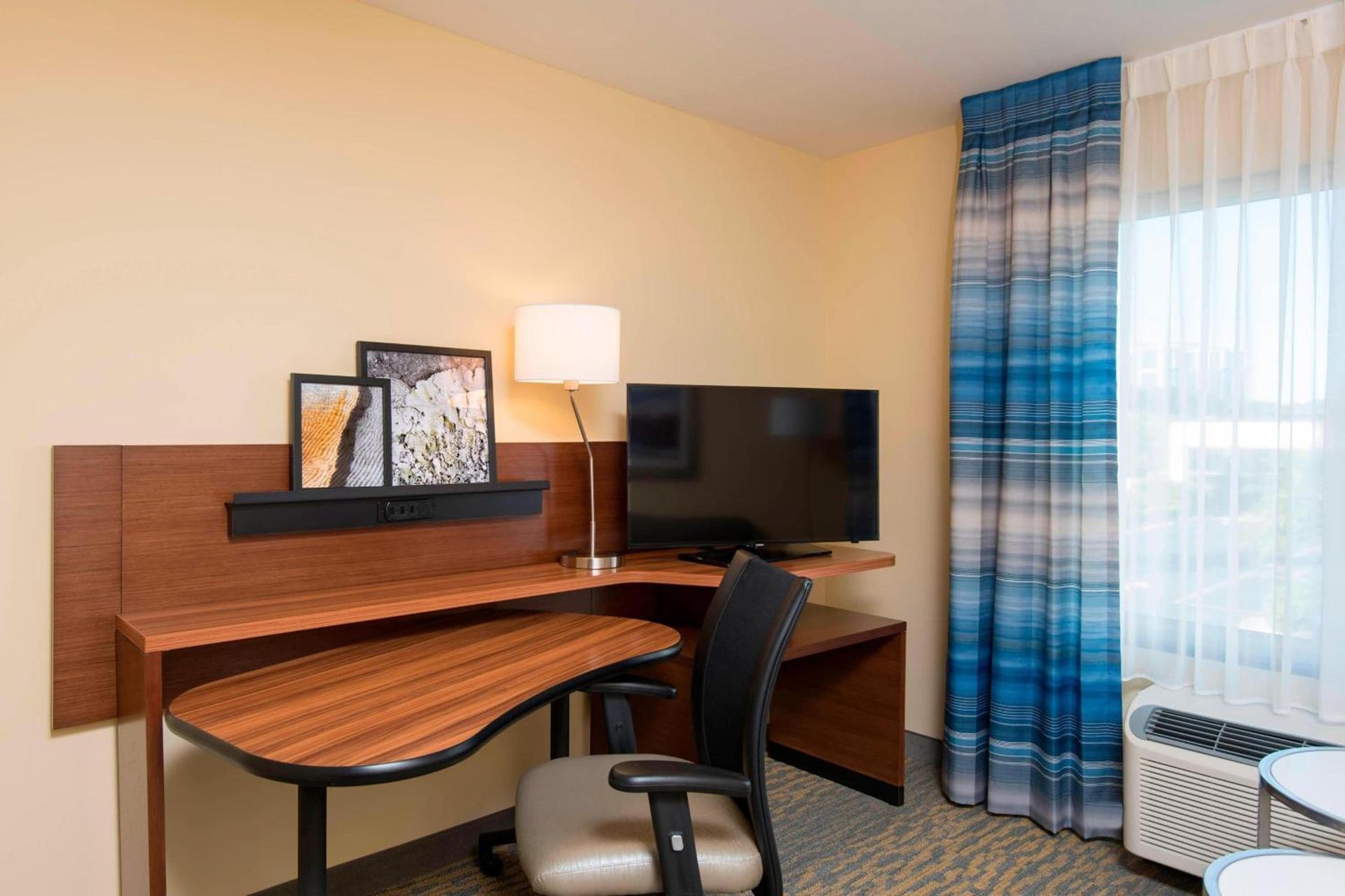 Fairfield Inn & Suites by Marriott Tampa Westshore/Airport photo 14