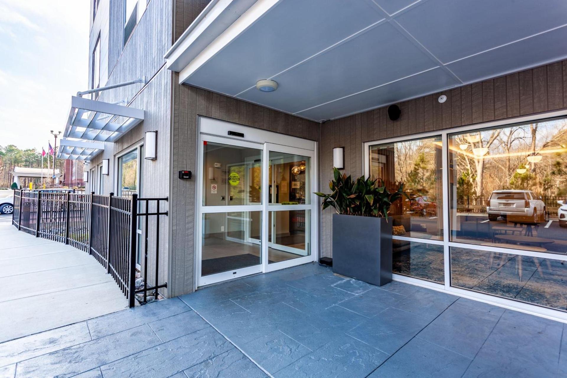 TownePlace Suites by Marriott Raleigh - University Area photo 60