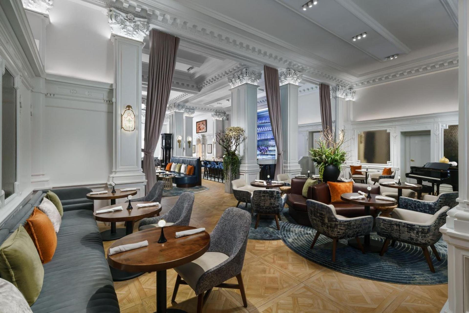 The Algonquin Hotel Times Square, Autograph Collection photo 5