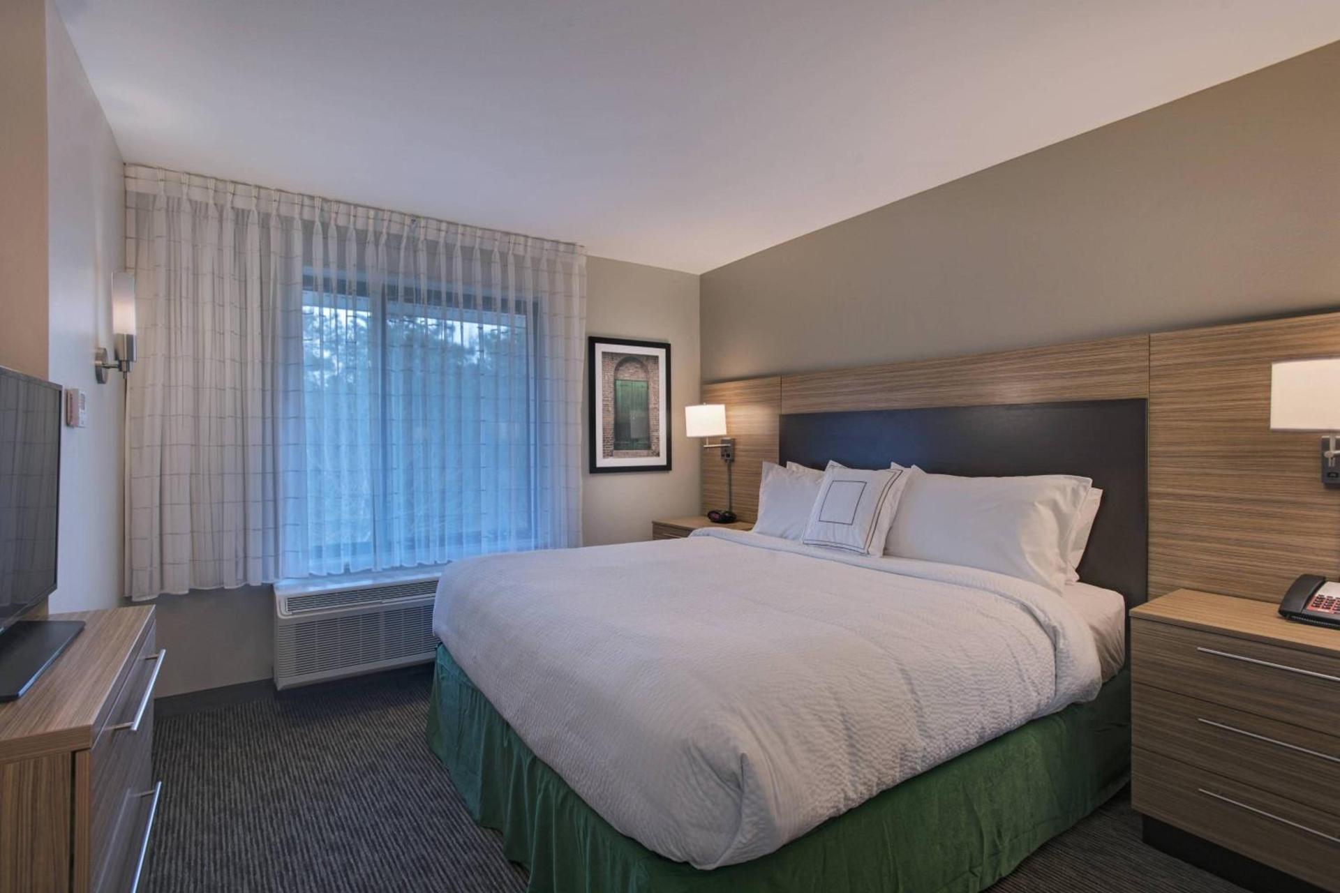 TownePlace Suites by Marriott Slidell photo 7