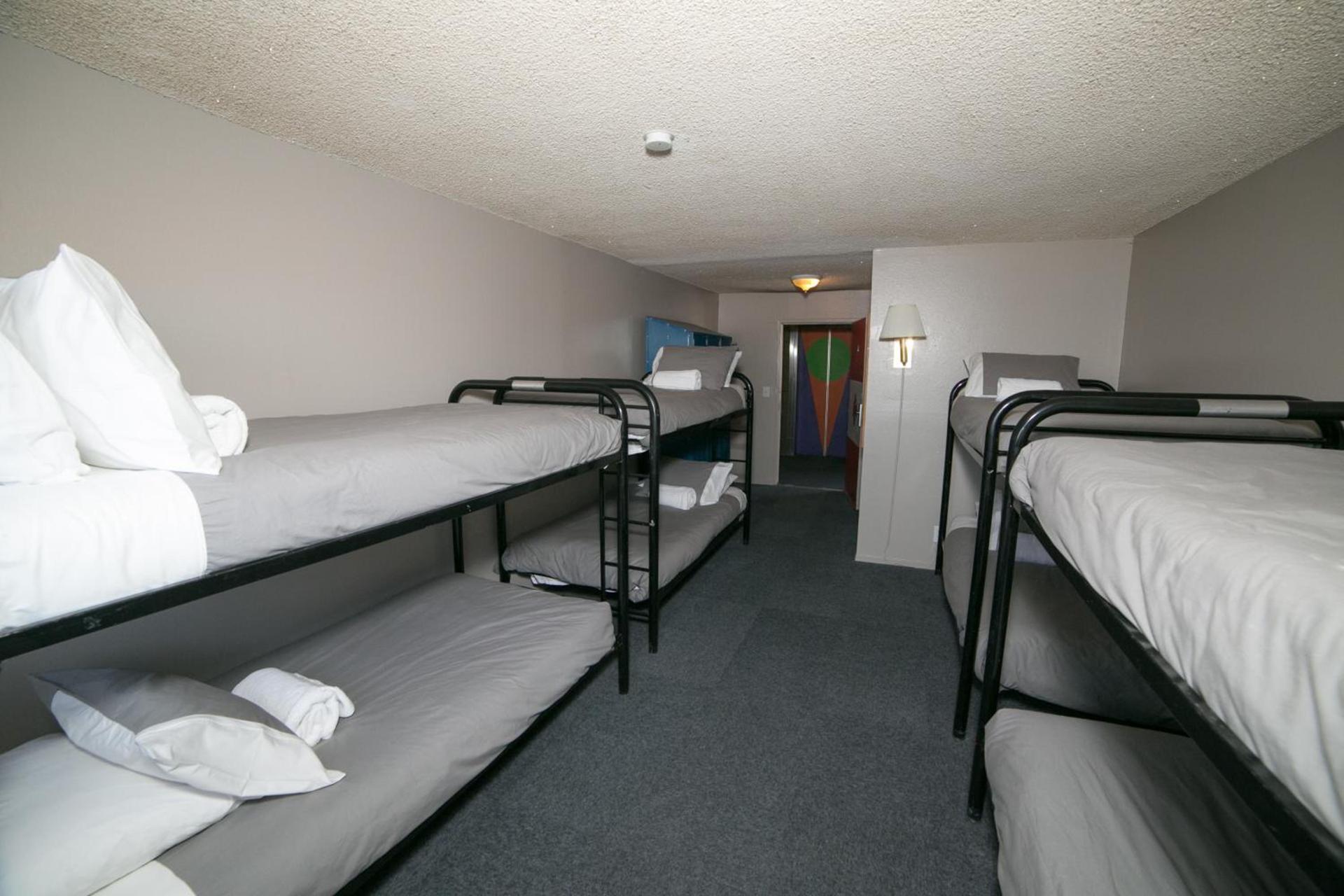 Motel 6 - Las Vegas, NV – Downtown Fremont St Experience photo 8