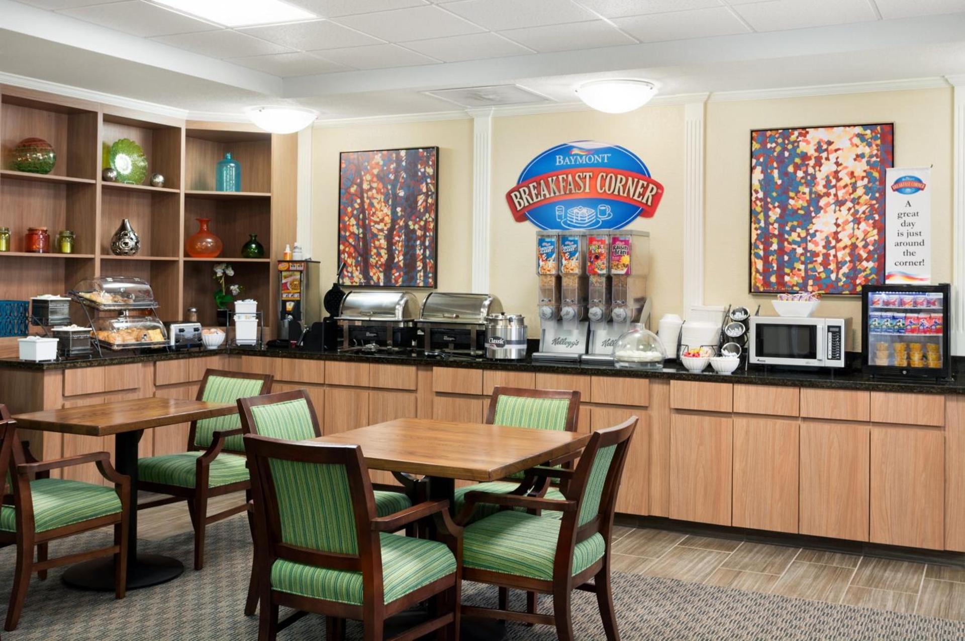 Baymont Inn & Suites by Wyndham Odessa photo 4
