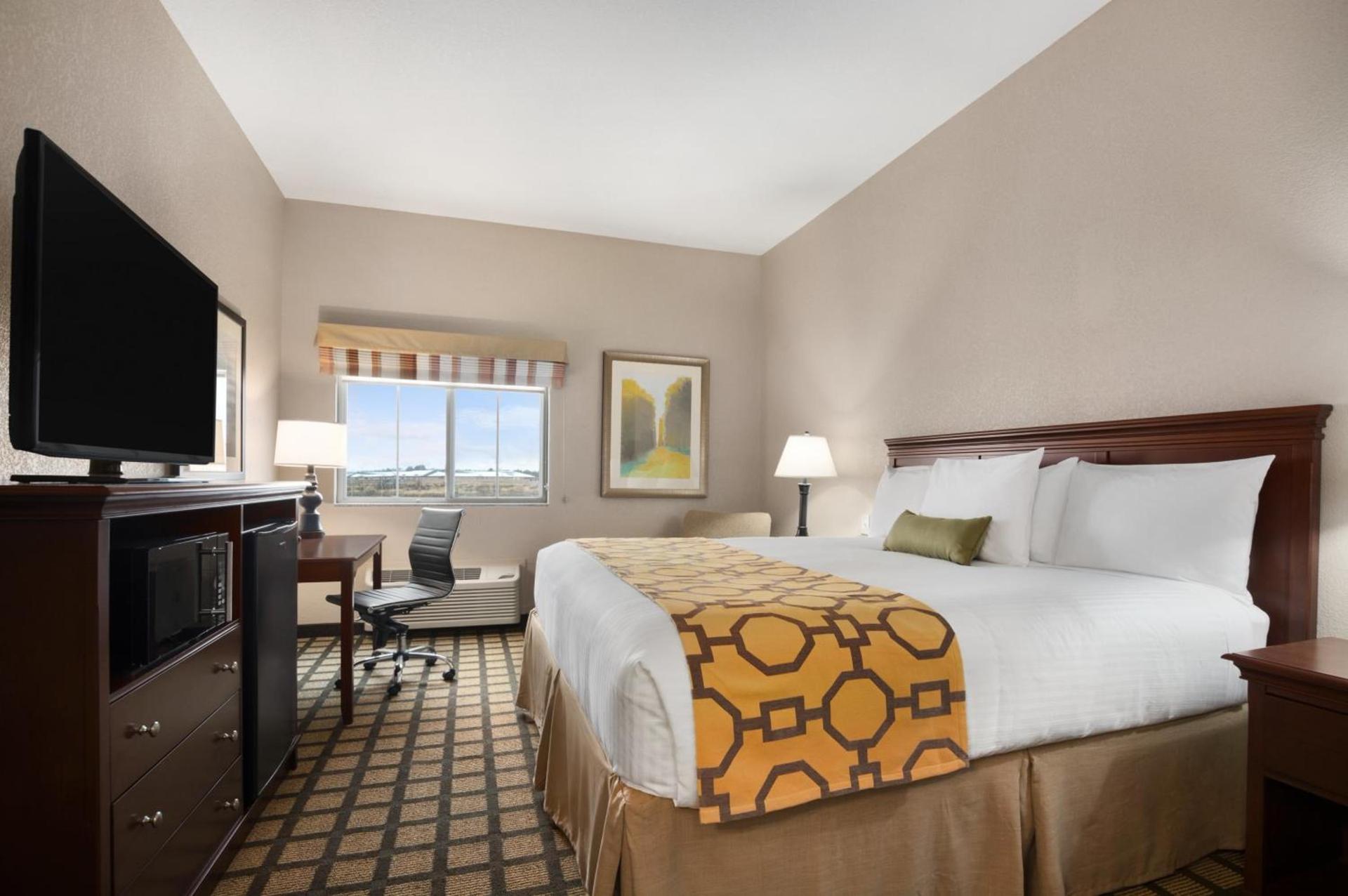 Baymont Inn & Suites by Wyndham Odessa photo 17