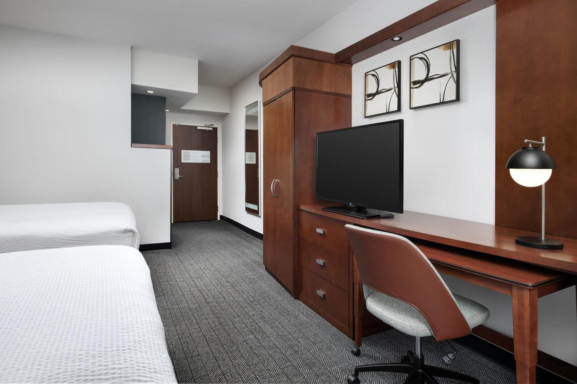 Courtyard By Marriott Little Rock North photo 8