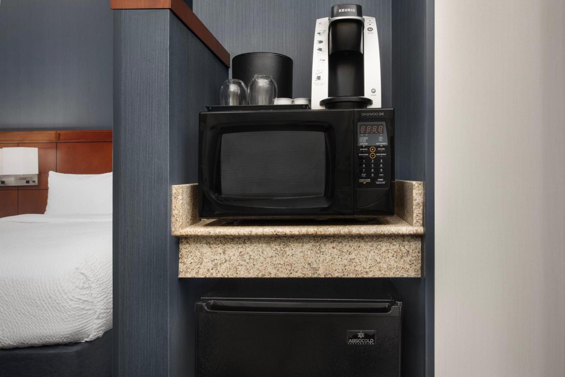 Courtyard By Marriott Little Rock North photo 13