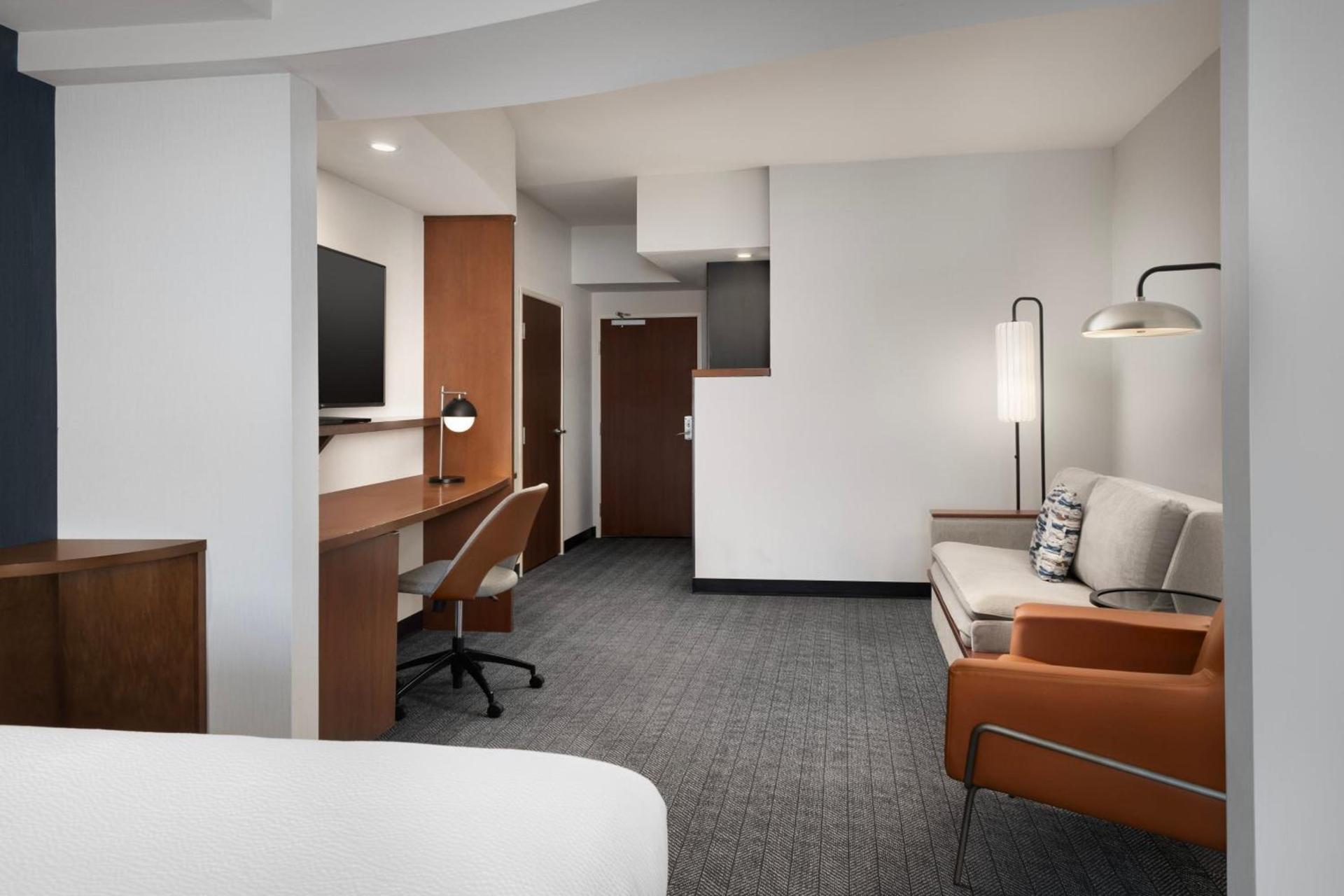 Courtyard By Marriott Little Rock North photo 21