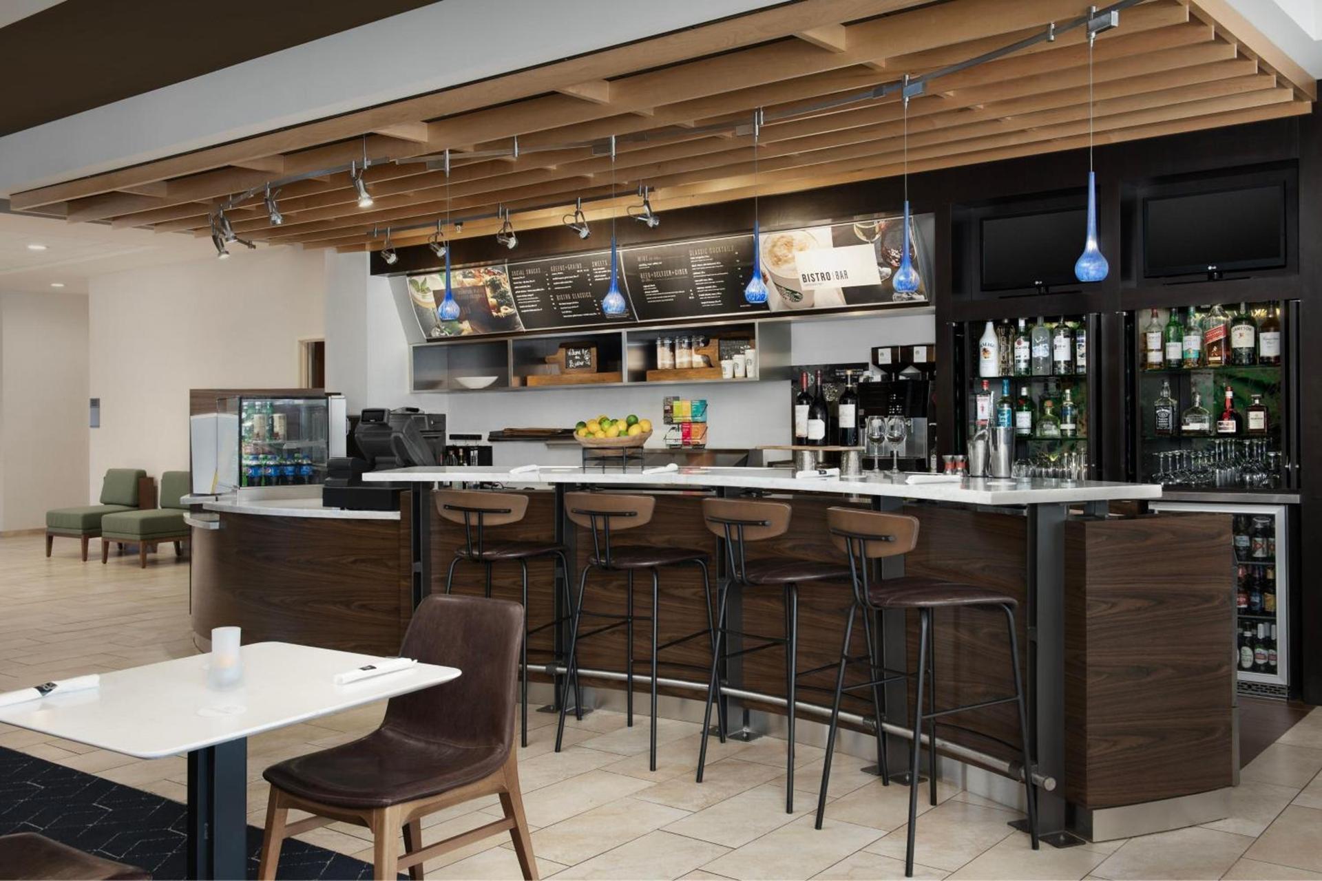Courtyard By Marriott Little Rock North photo 26
