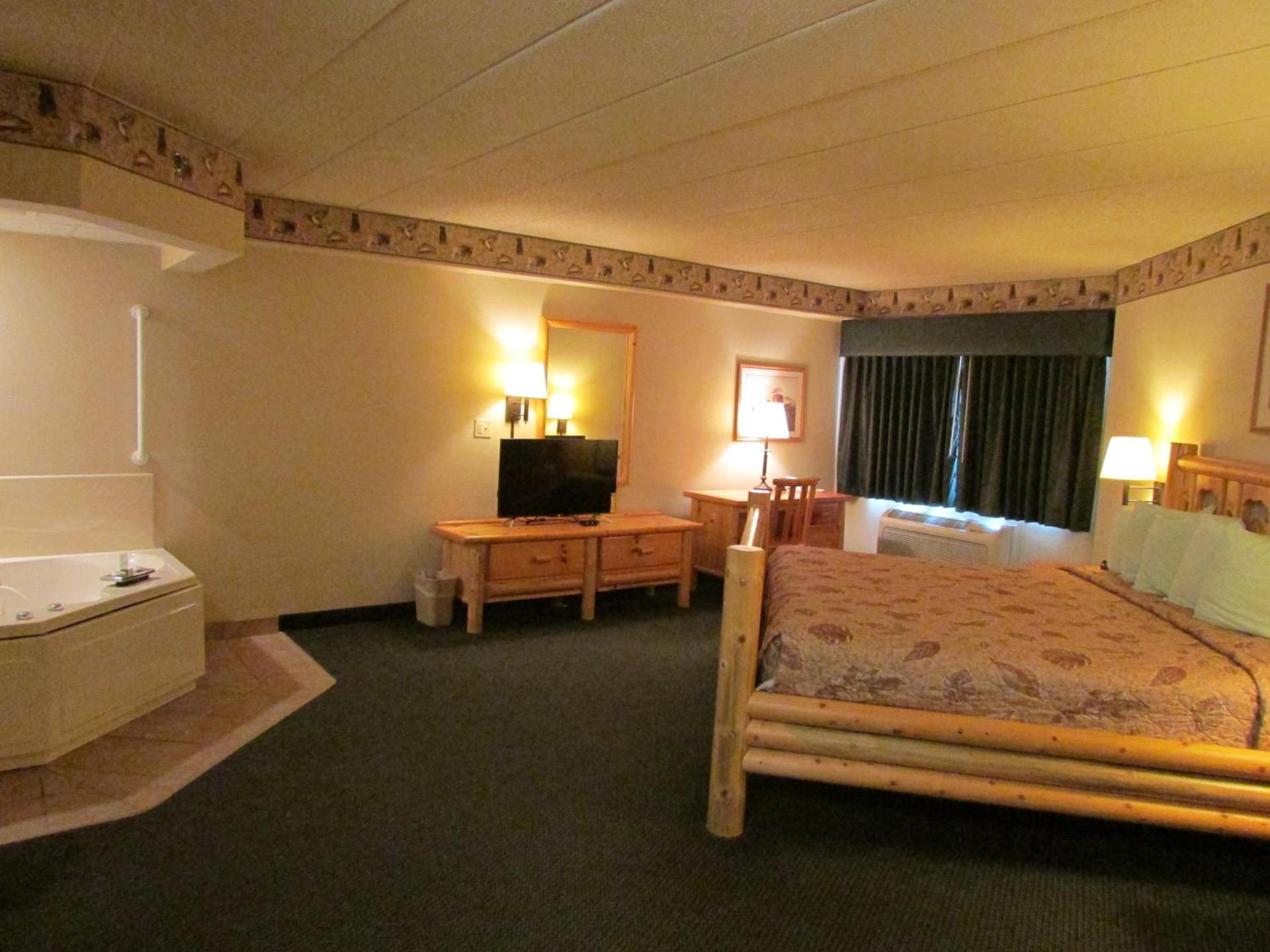 Shell Lake Lodge, a Travelodge by Wyndham photo 42