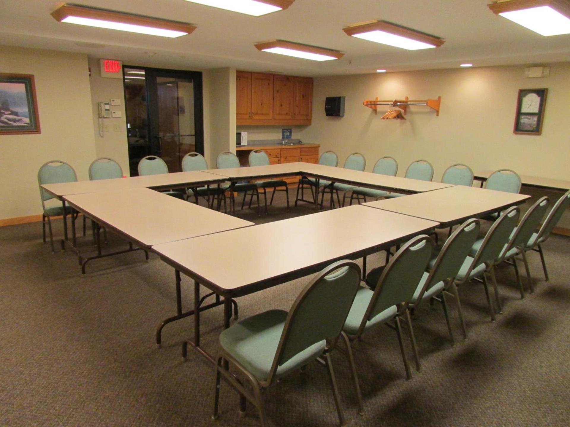 Shell Lake Lodge, a Travelodge by Wyndham photo 37