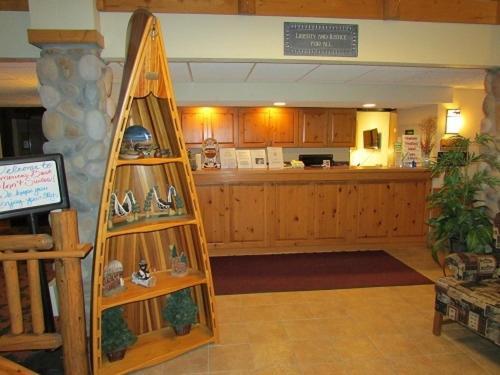 Shell Lake Lodge, a Travelodge by Wyndham photo 51