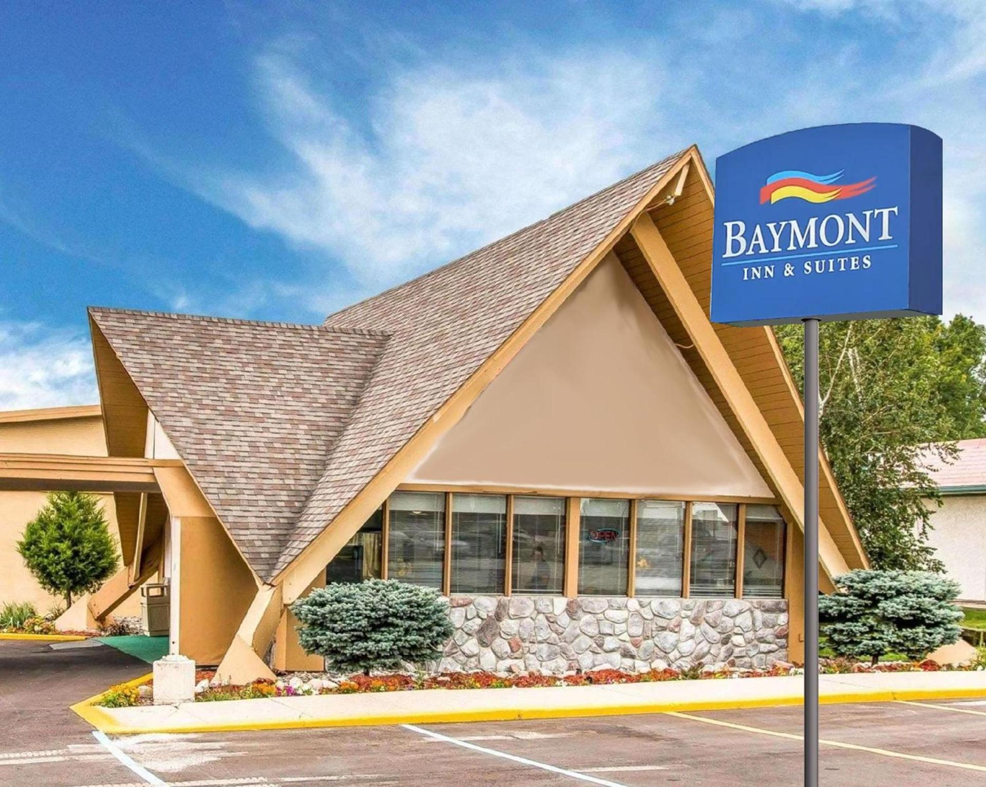 Baymont by Wyndham Bay City photo 32