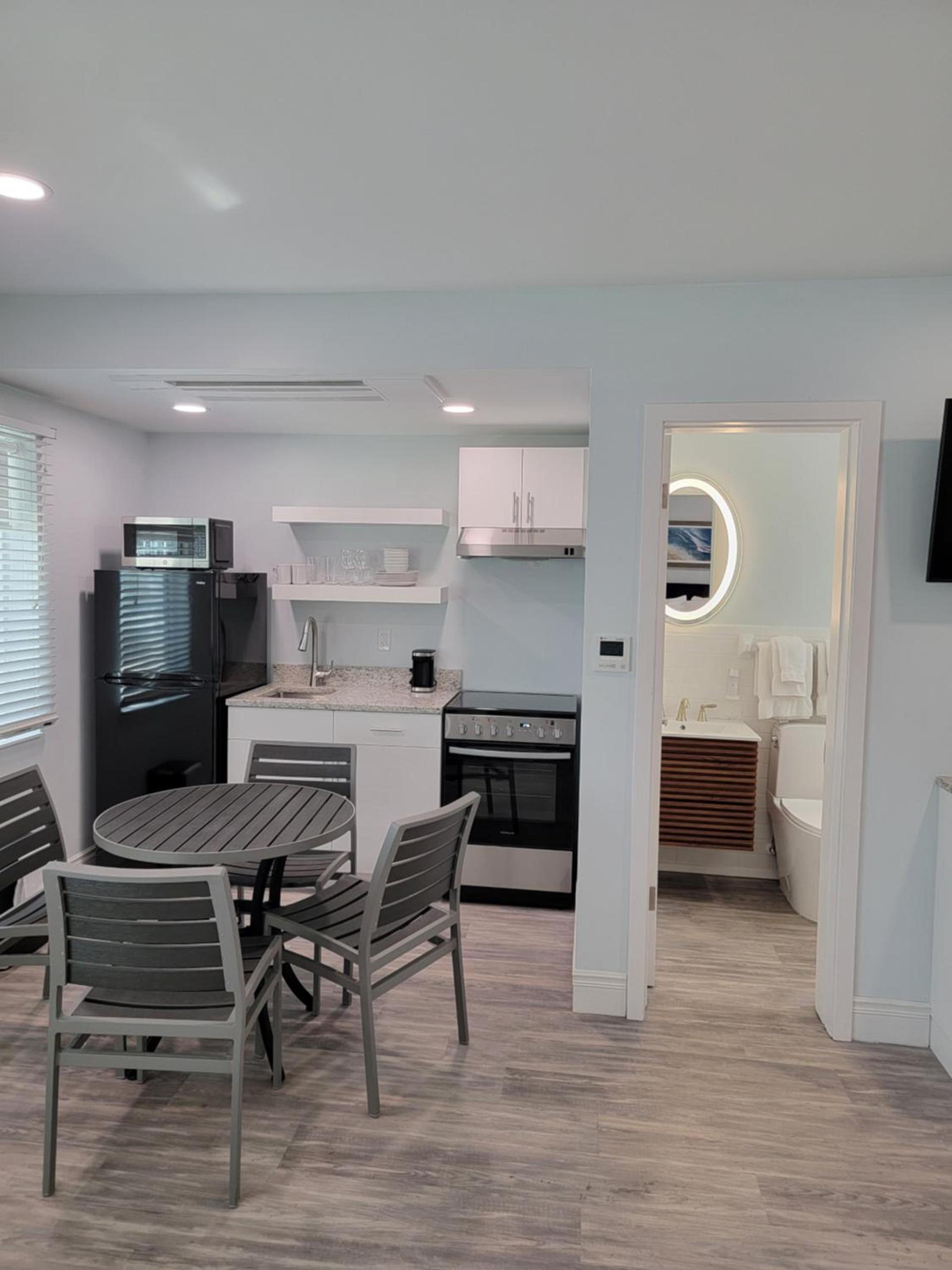 Silver Surf Gulf Beach Resort photo 3