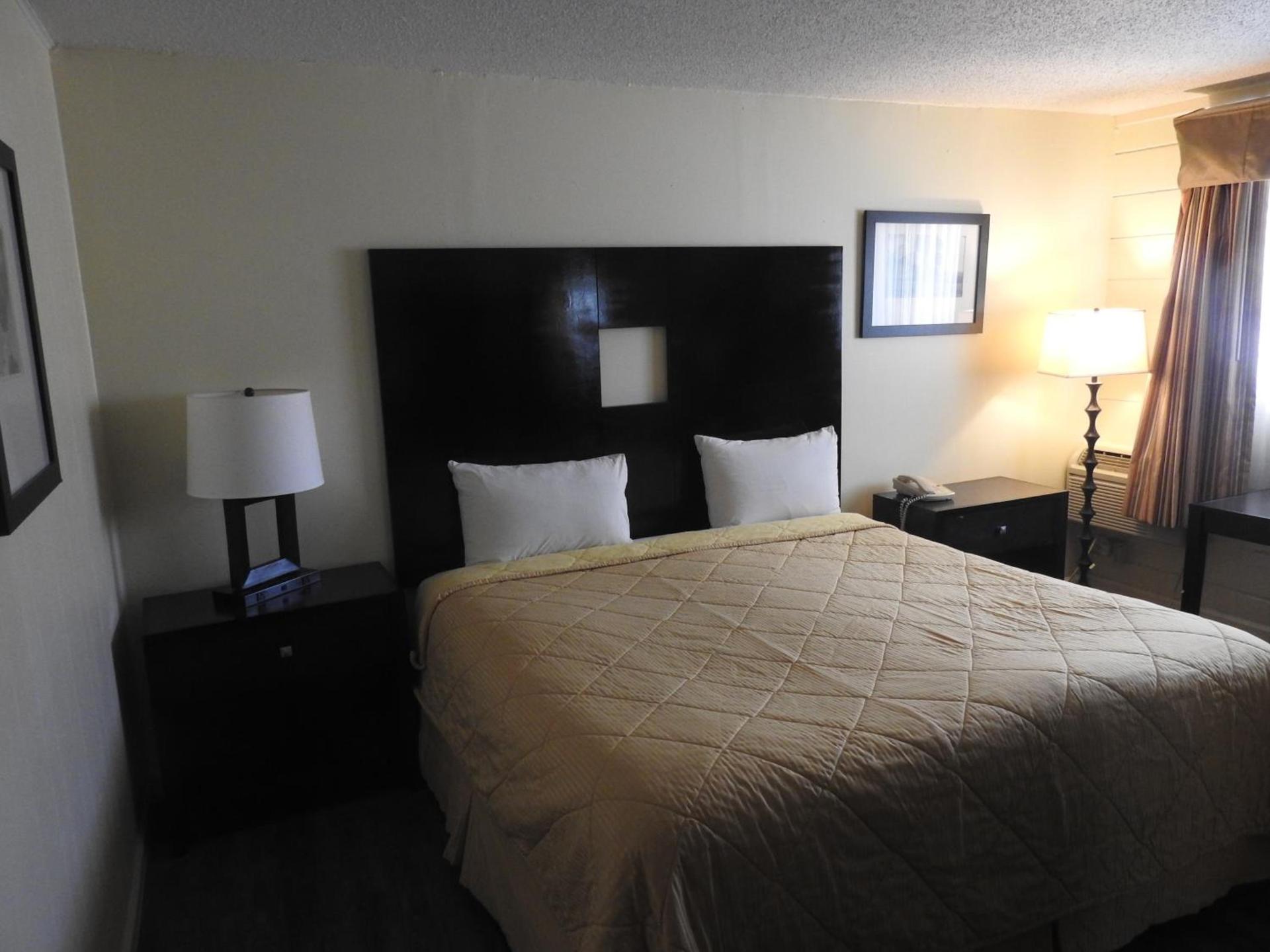Economy Inn photo 26