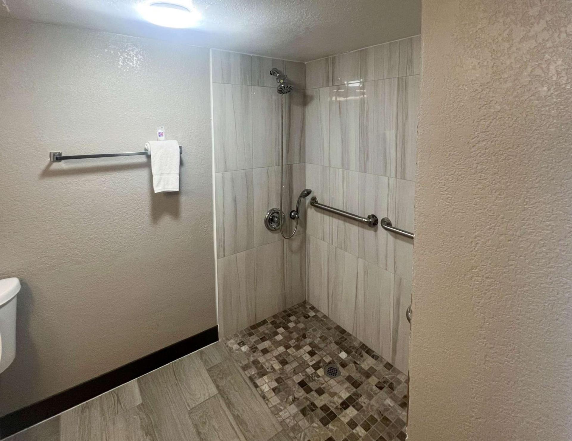 Motel 6 Glendale Phoenix photo 17