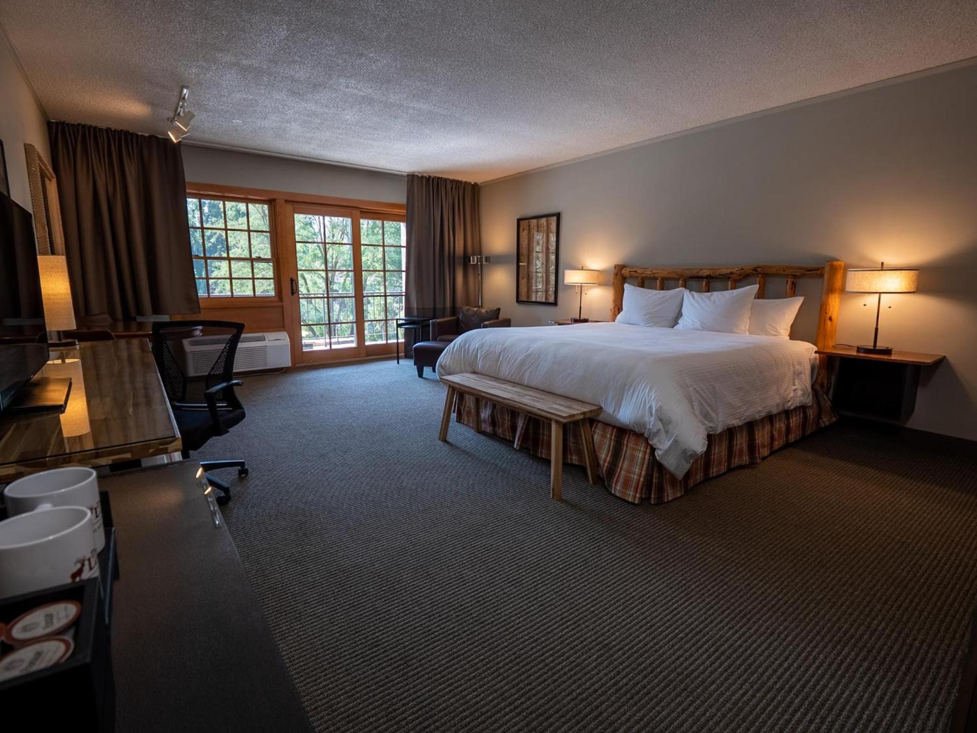 The Lodge at Riverside photo 58