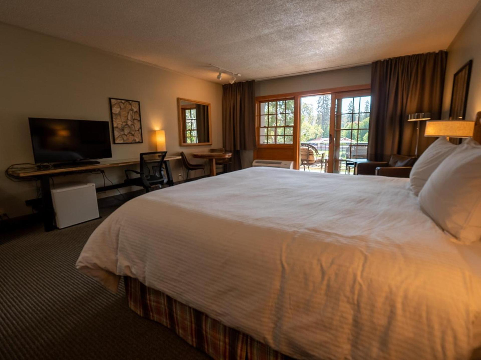 The Lodge at Riverside photo 59