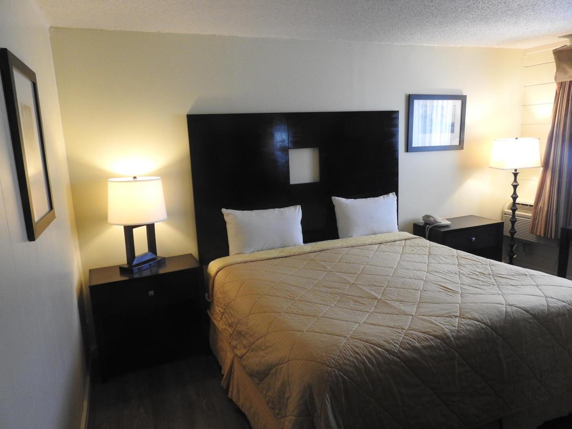 Economy Inn photo 52