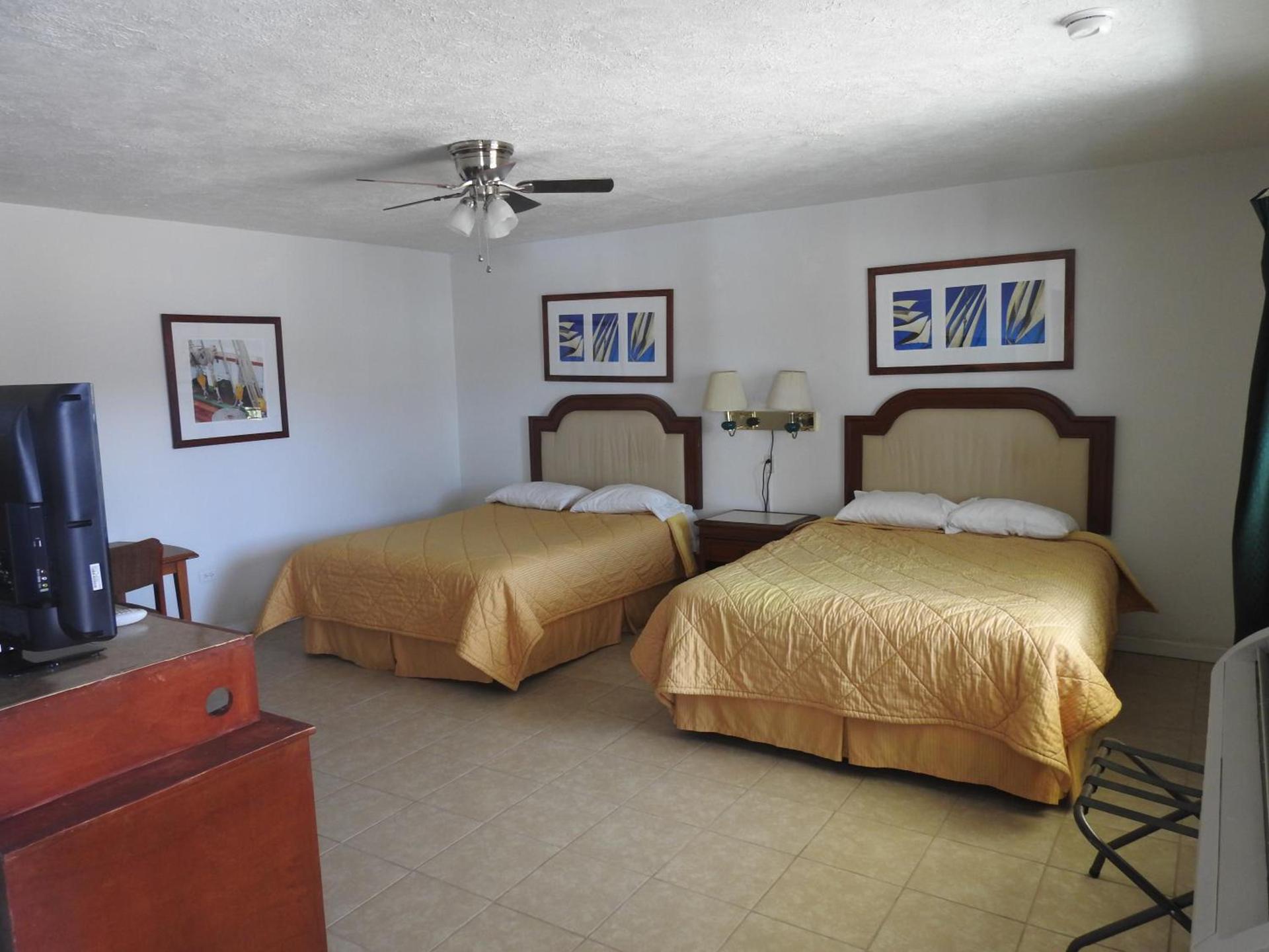 Economy Inn photo 33