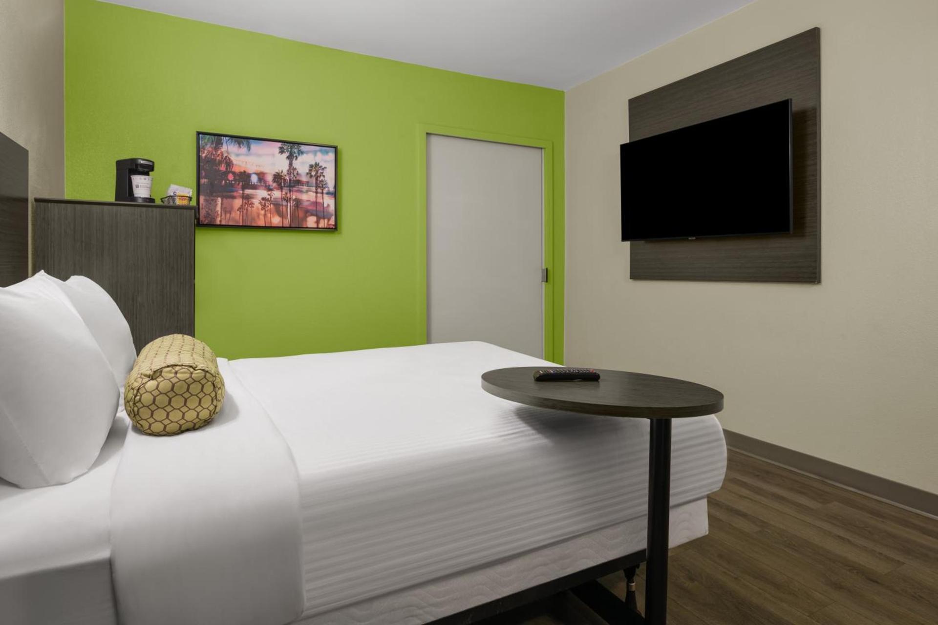 SureStay Hotel by Best Western San Diego Pacific Beach photo 27