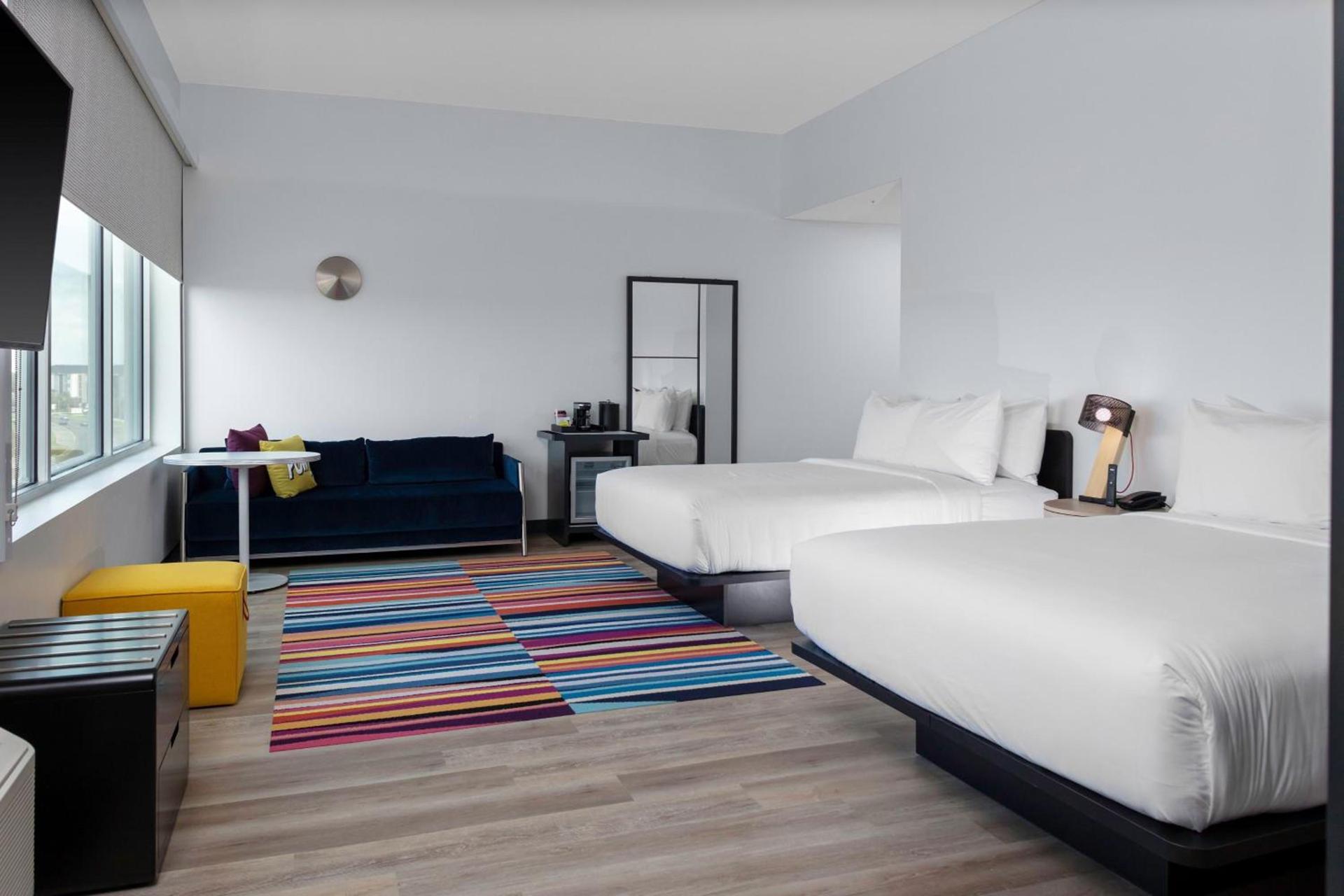 Aloft by Marriott Orlando Lake Buena Vista photo 7