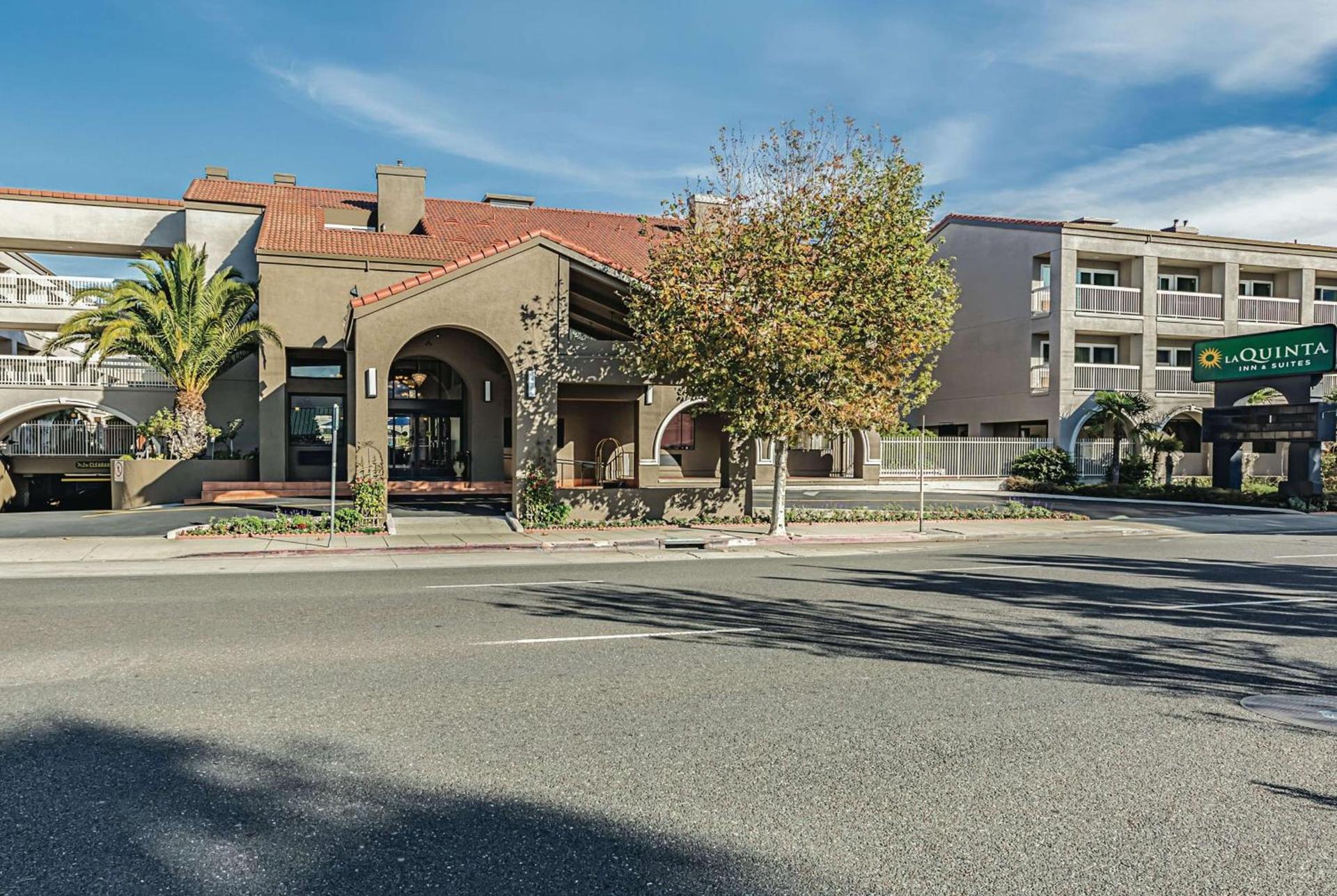 La Quinta Wyndham SFO Airport West Millbrae-Presidents Award Winner-FREE ARPRT SHTL — hotel in Millbrae