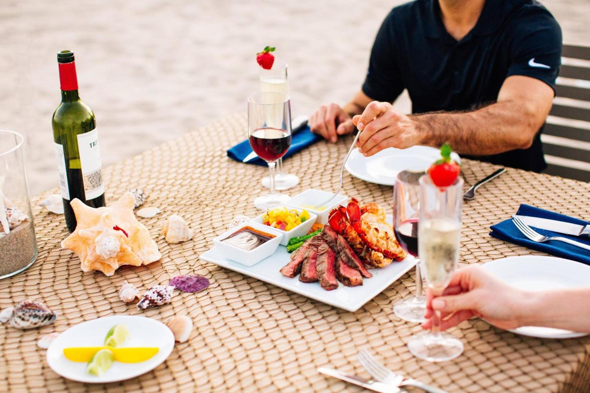 Fort Lauderdale Marriott Harbor Beach Resort & Spa photo 48