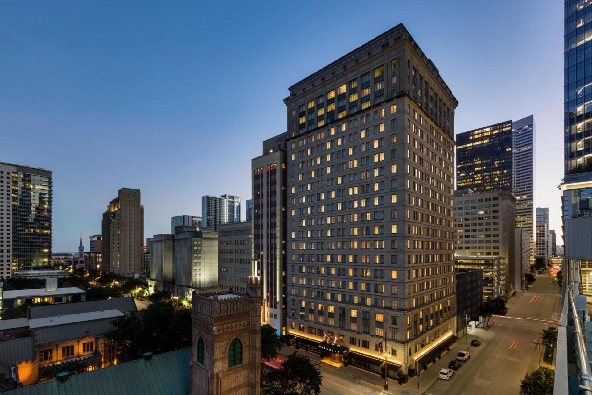 Magnolia Hotel Houston, a Tribute Portfolio Hotel photo 1