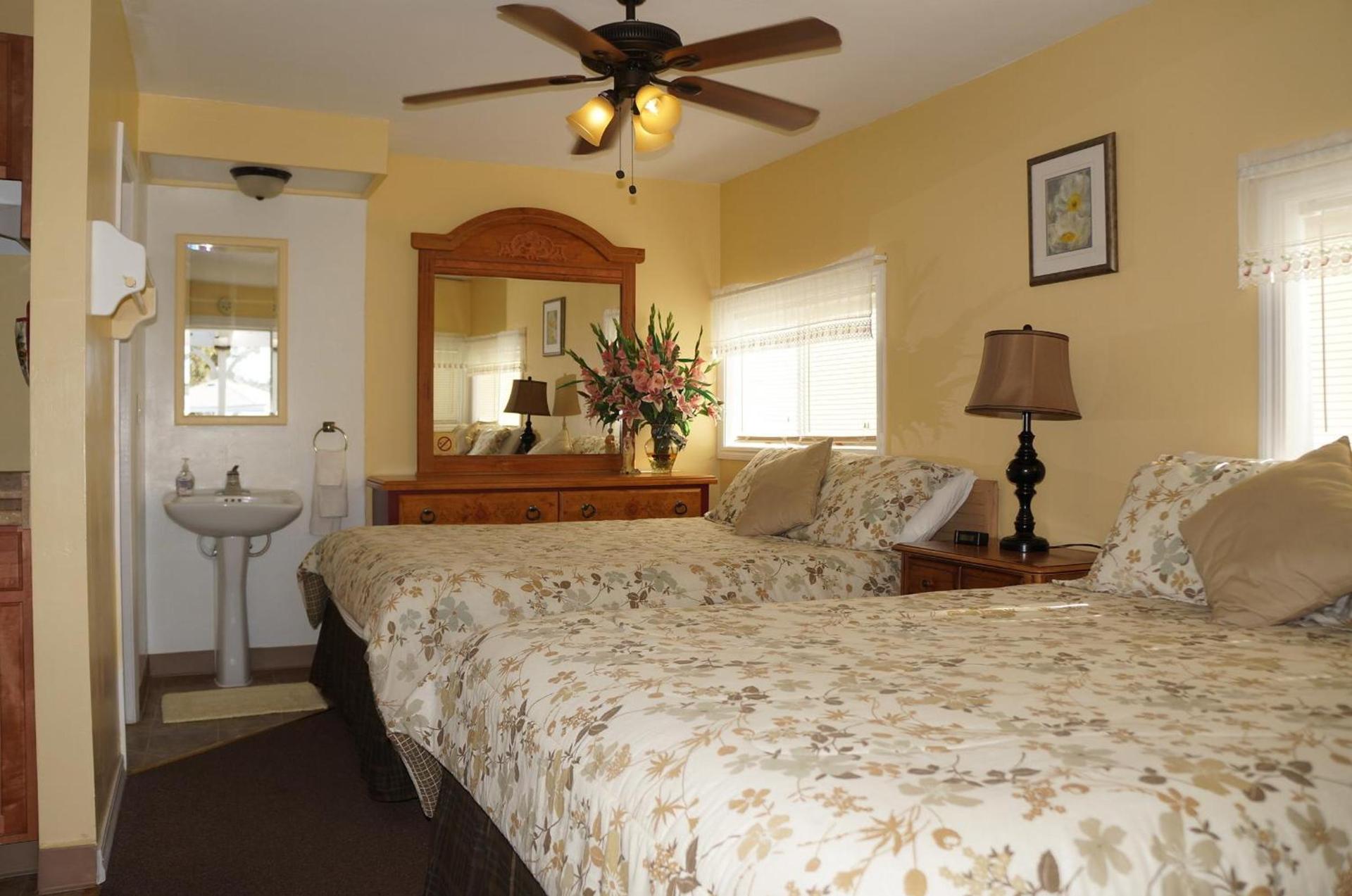 Lake Place Resort photo 40