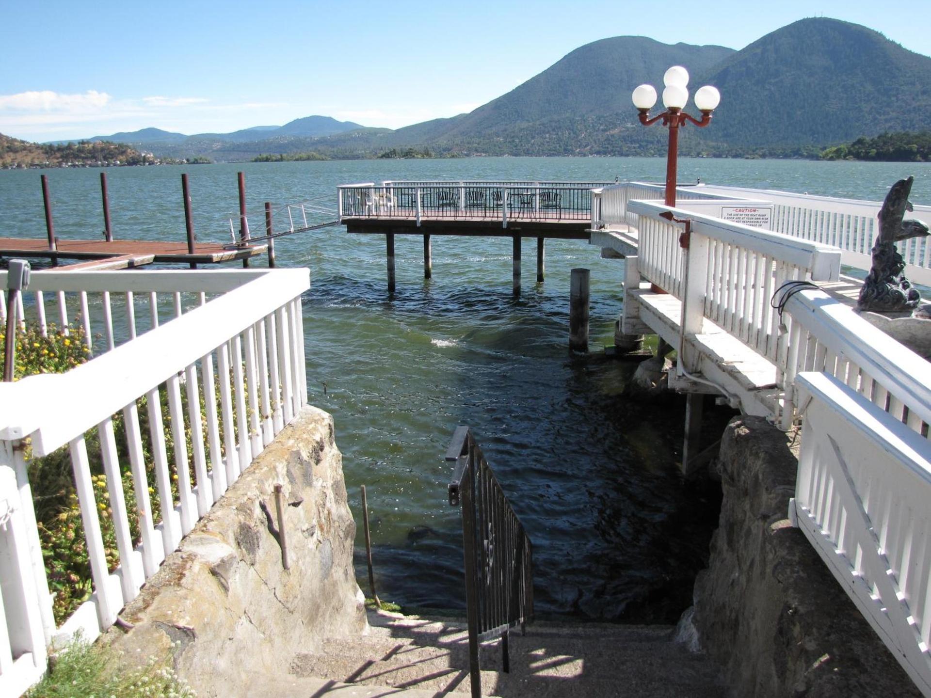 Lake Place Resort photo 47