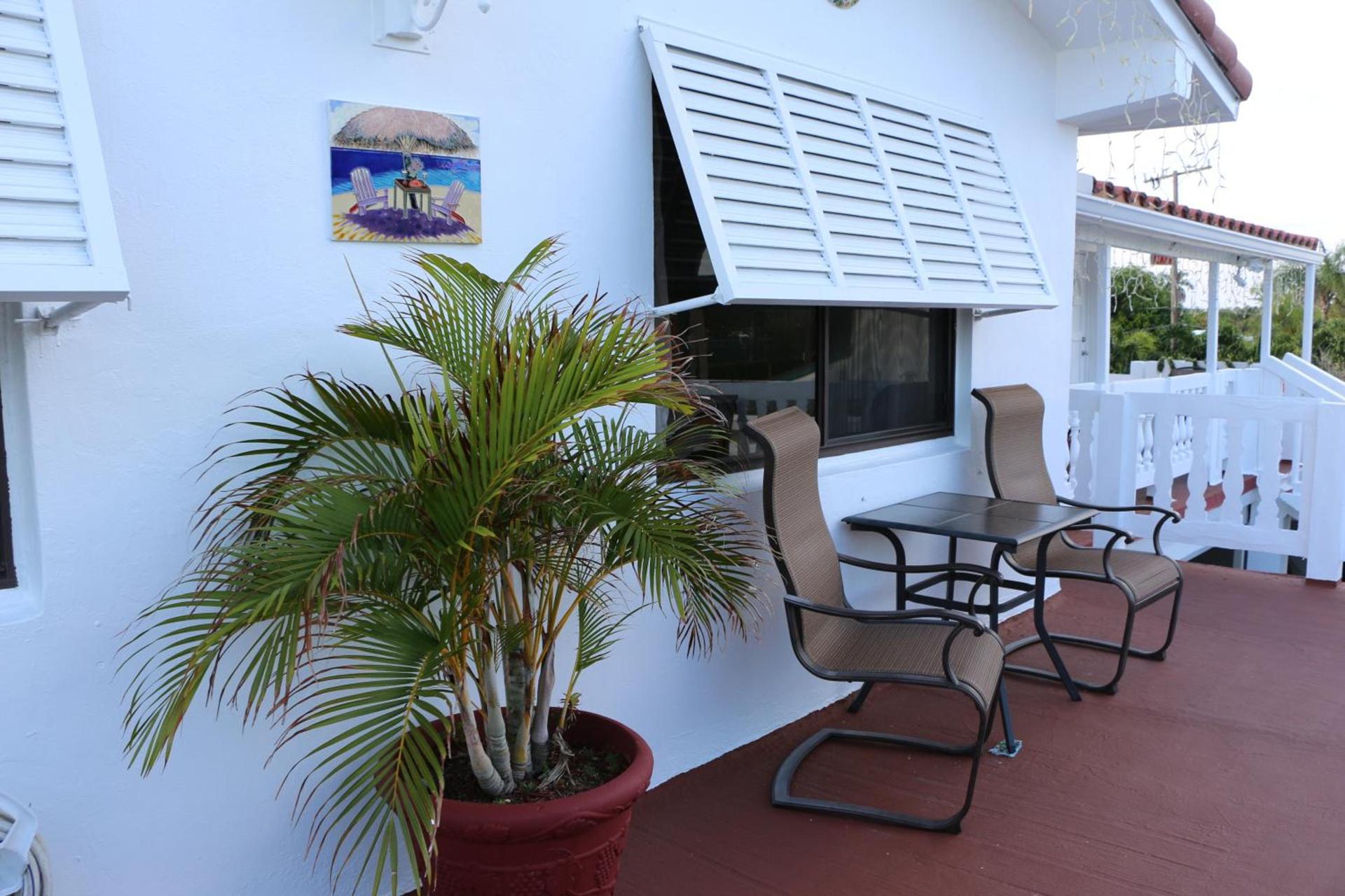 Breakaway Inn Guest House photo 45