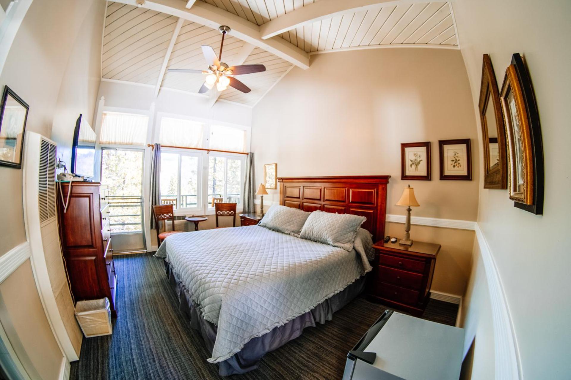Narrow Gauge Inn photo 5