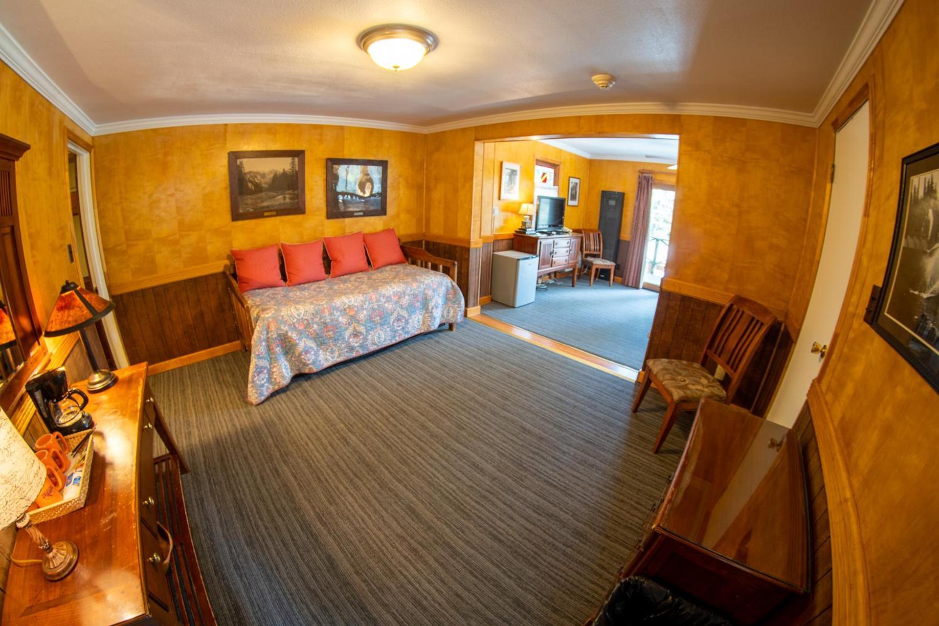 Narrow Gauge Inn photo 9