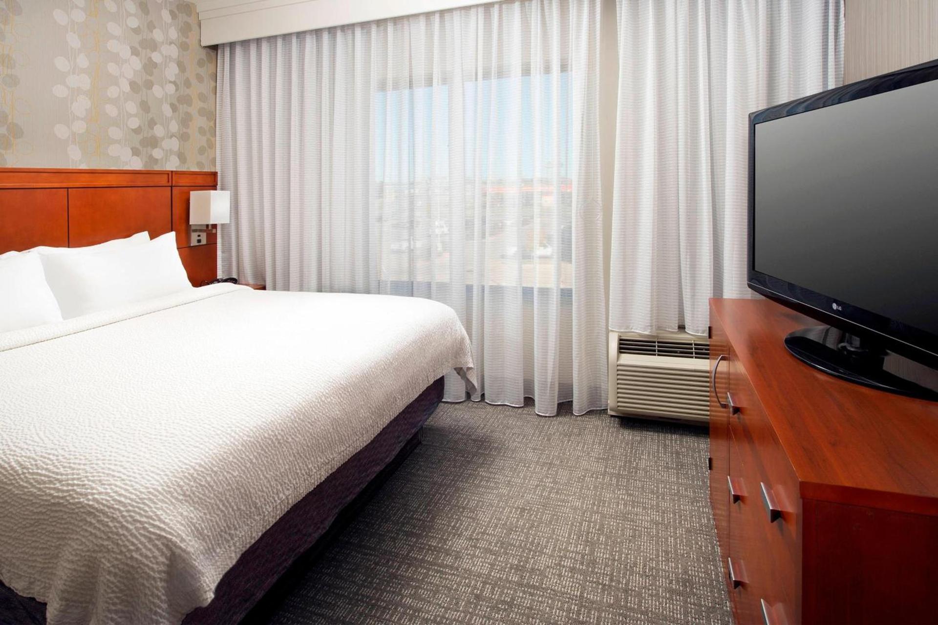 Courtyard by Marriott Wichita Falls photo 16