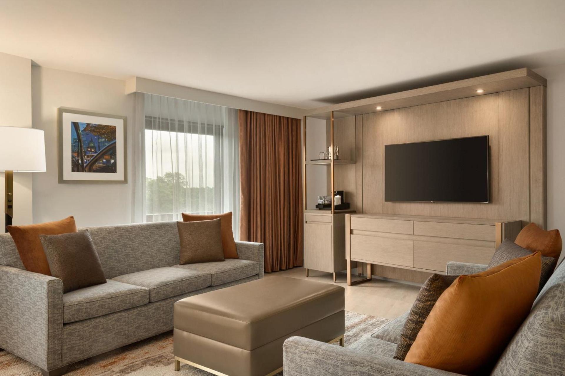 Madison Marriott South photo 54