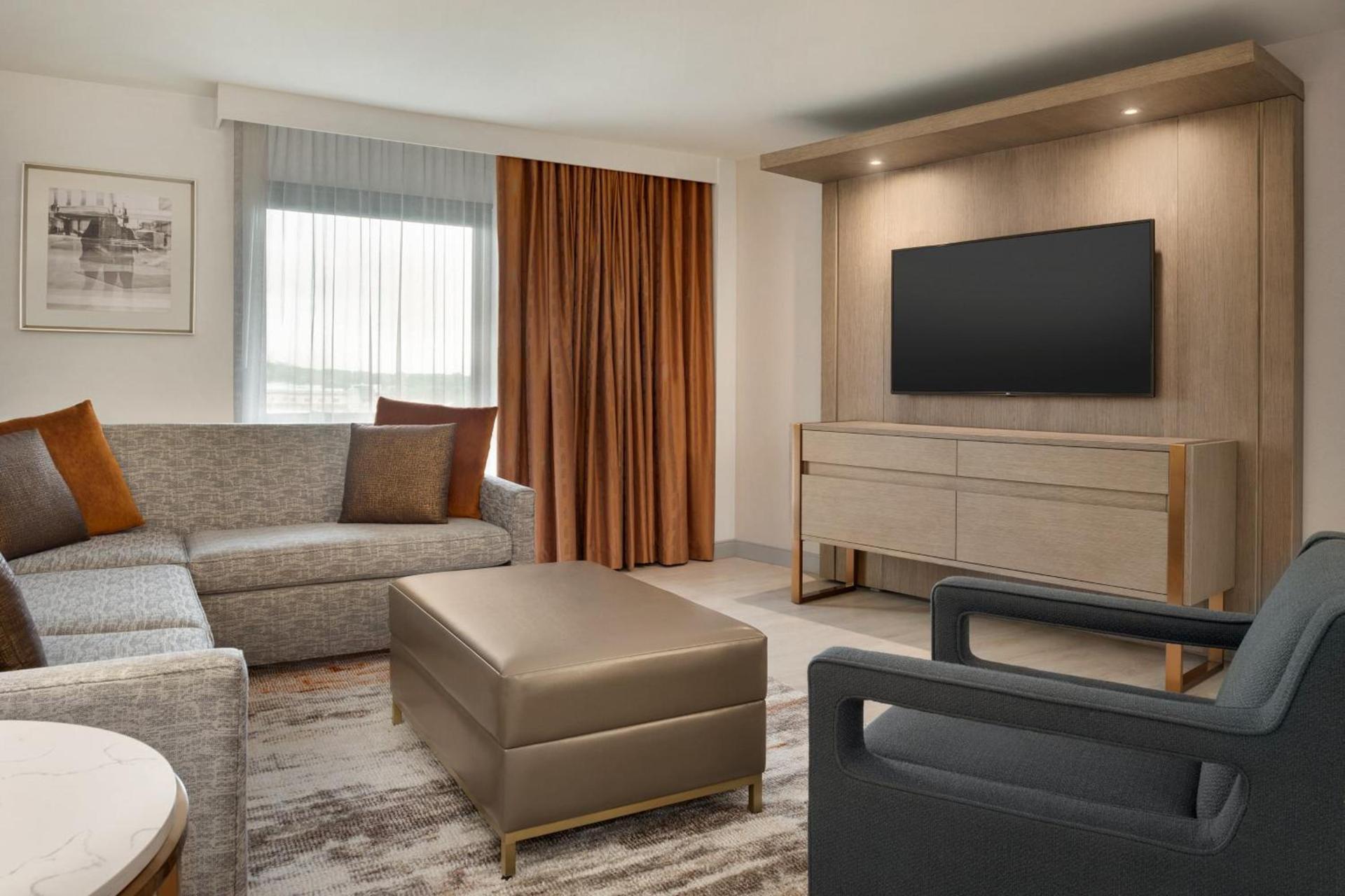 Madison Marriott South photo 57