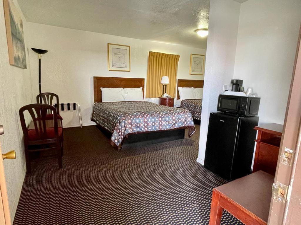 Desert Inn photo 43
