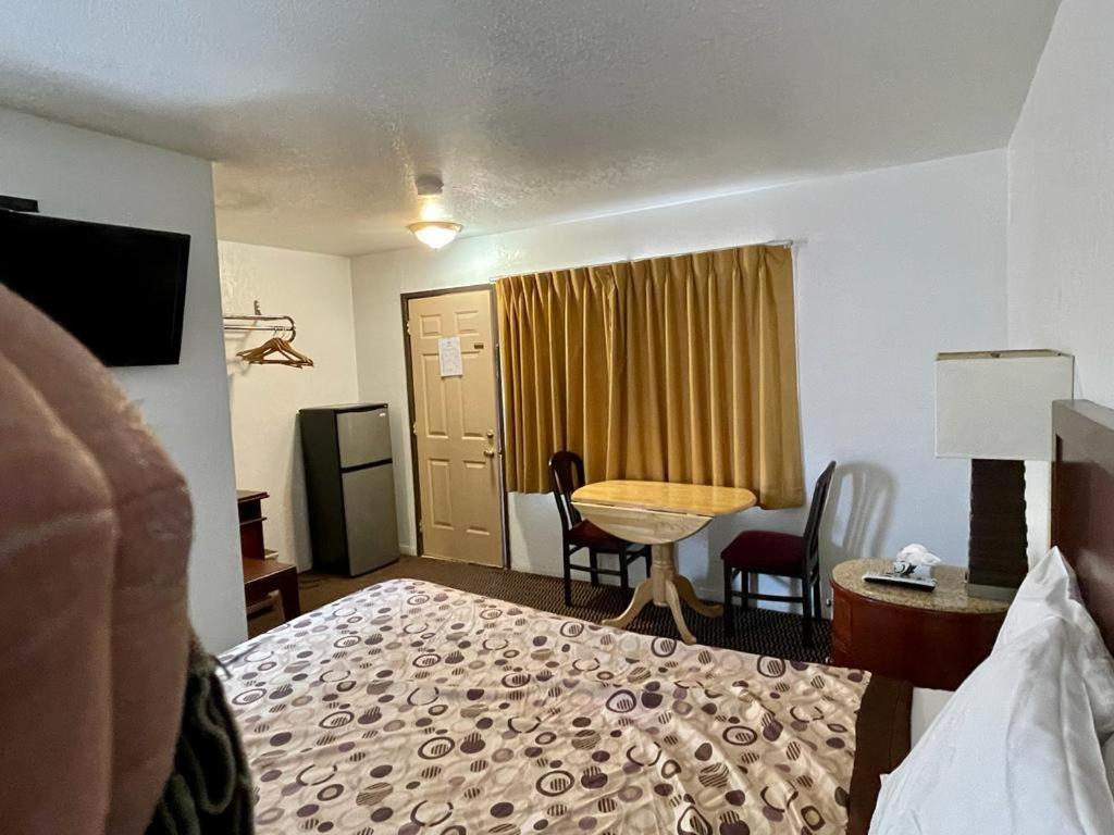 Desert Inn photo 44