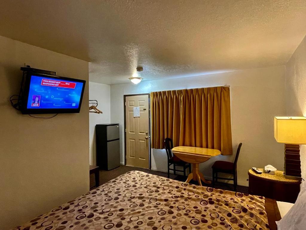 Desert Inn photo 46