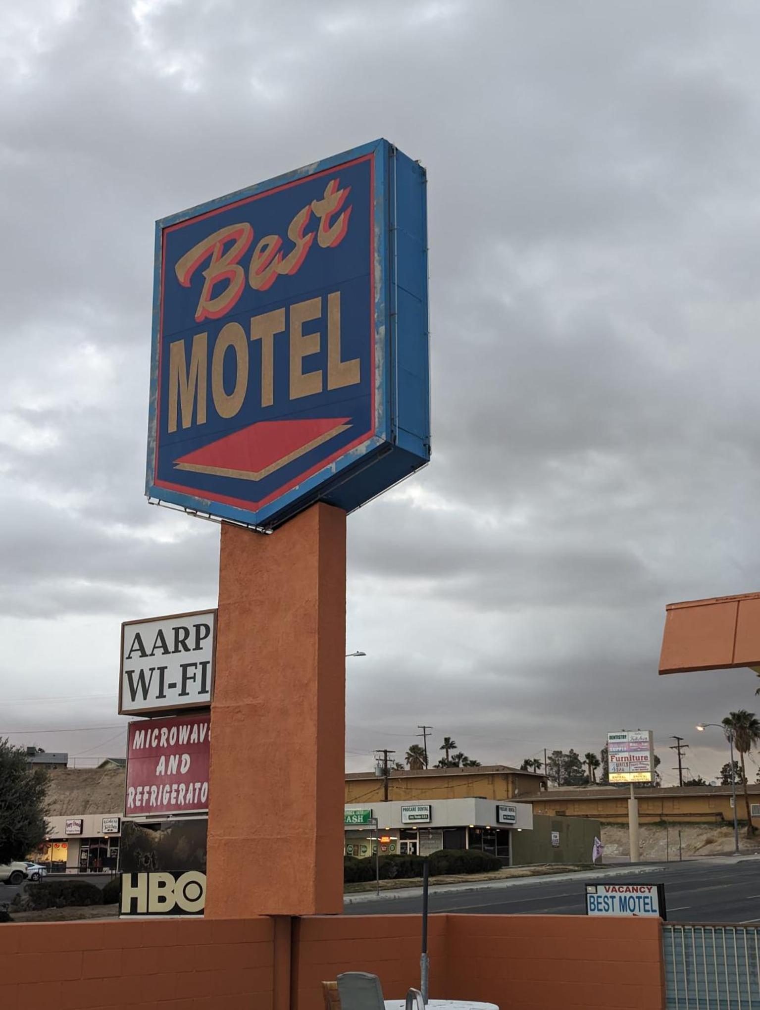 BEST MOTEL on Historic Route 66, Barstow photo 16