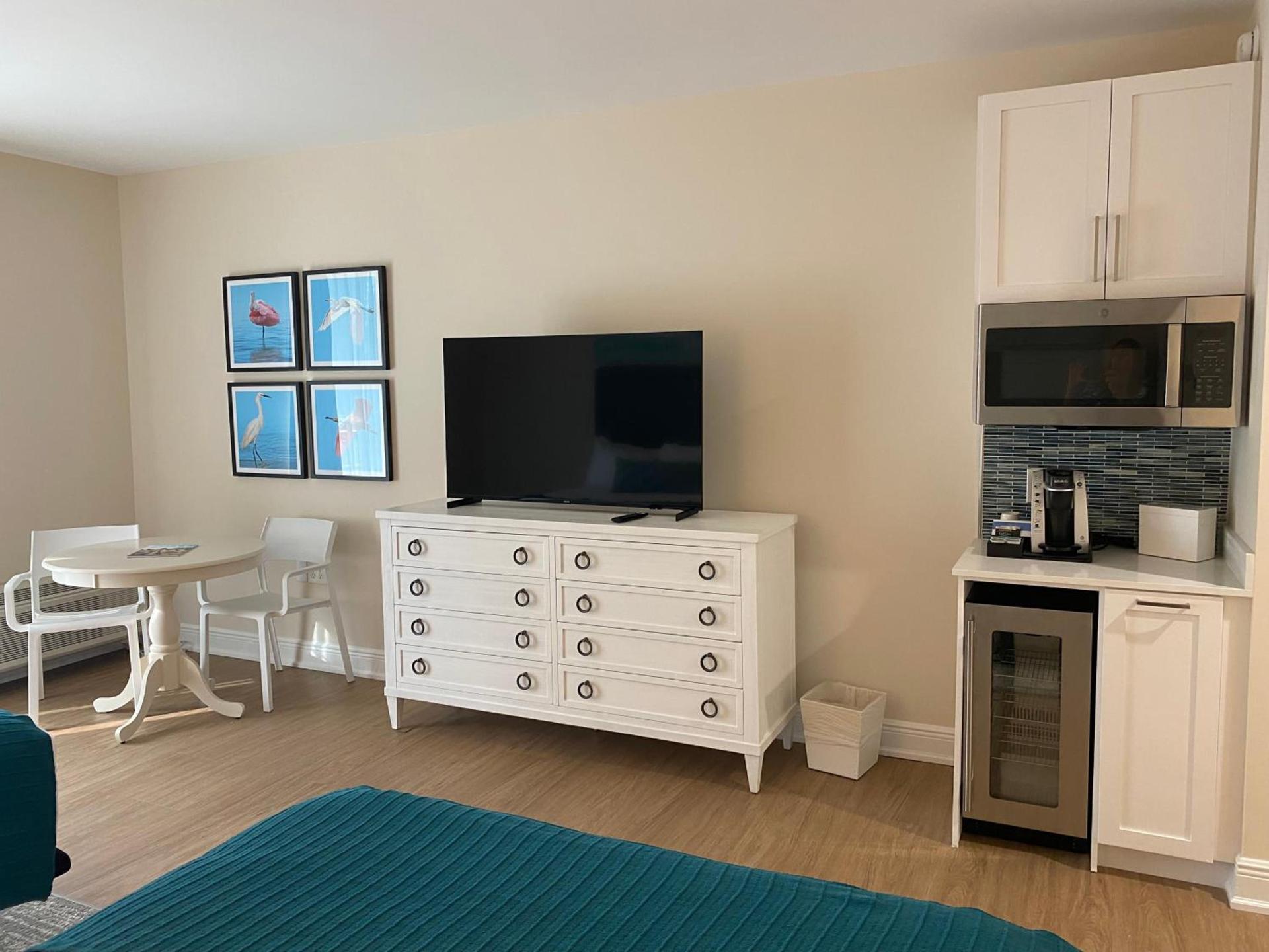 The Capri Inn photo 13