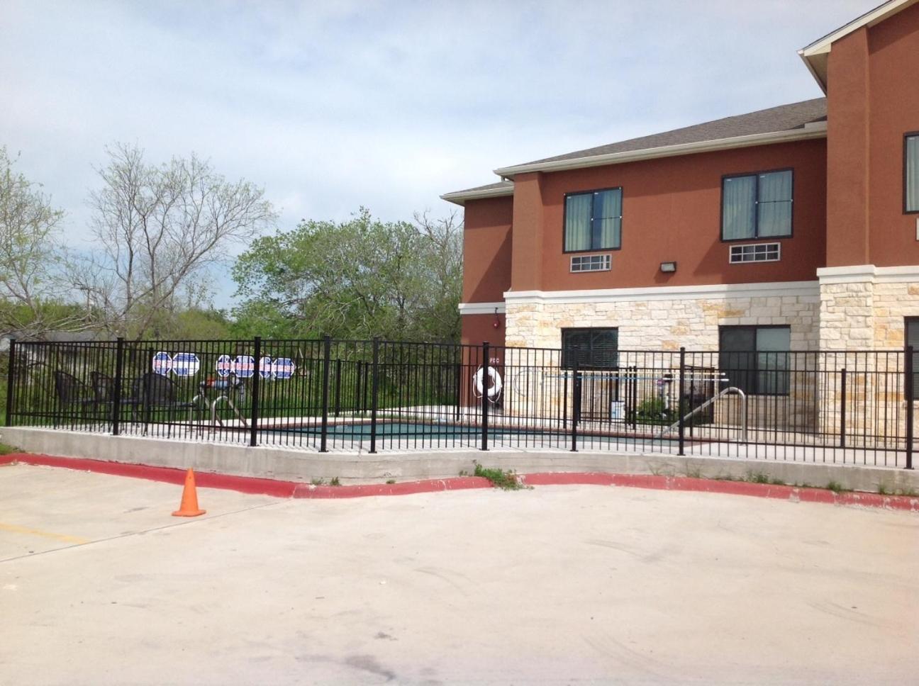 Quality Inn & Suites photo 29