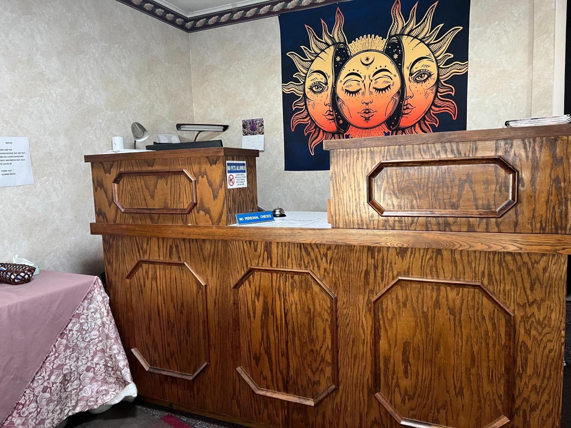 Sunrise Motel photo 7