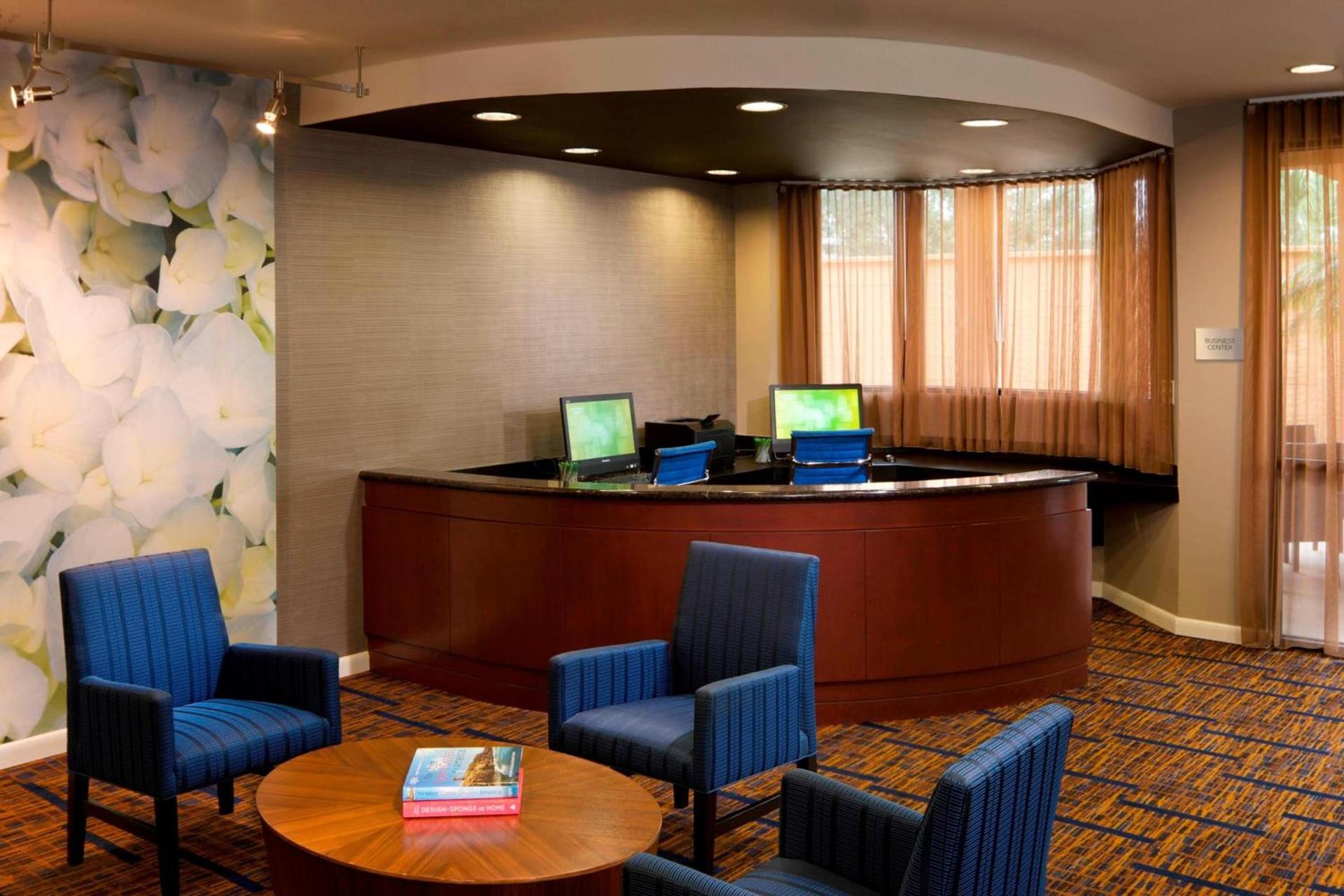 Courtyard by Marriott Brownsville photo 17