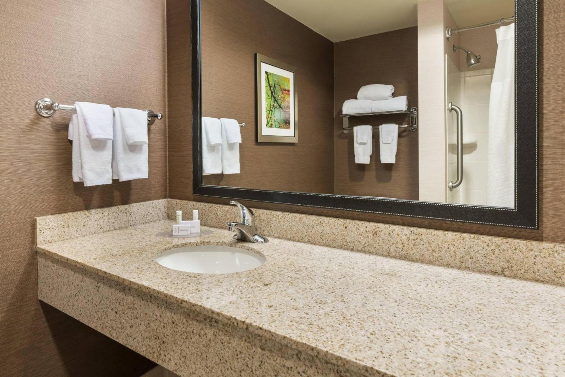 Fairfield Inn & Suites by Marriott Springdale photo 9