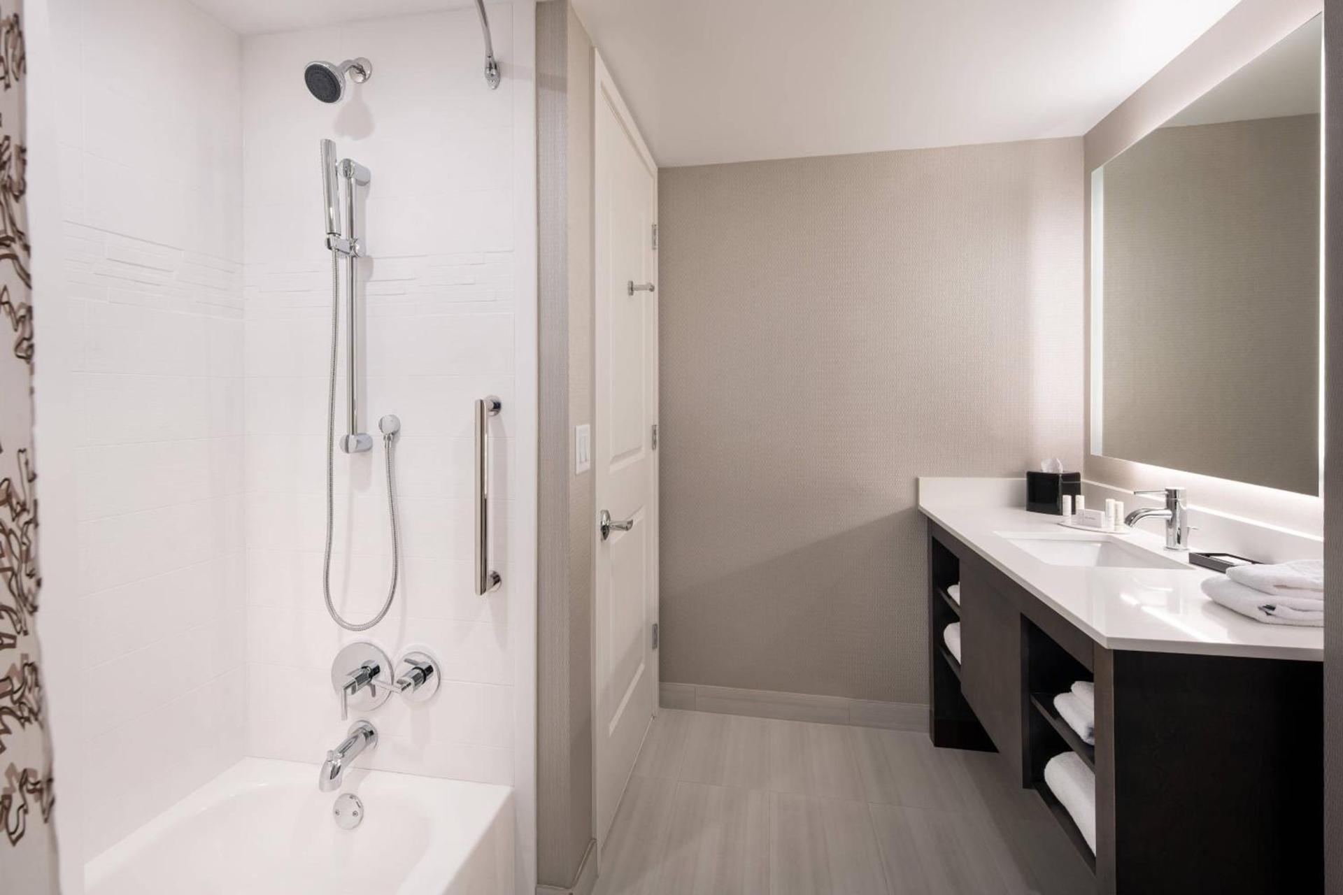 Residence Inn by Marriott Boulder Canyon Boulevard photo 22